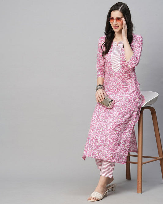 Malishka Women's Printed Pink Cotton Blend Kurta Pant Set - Pink - Swadesiicart