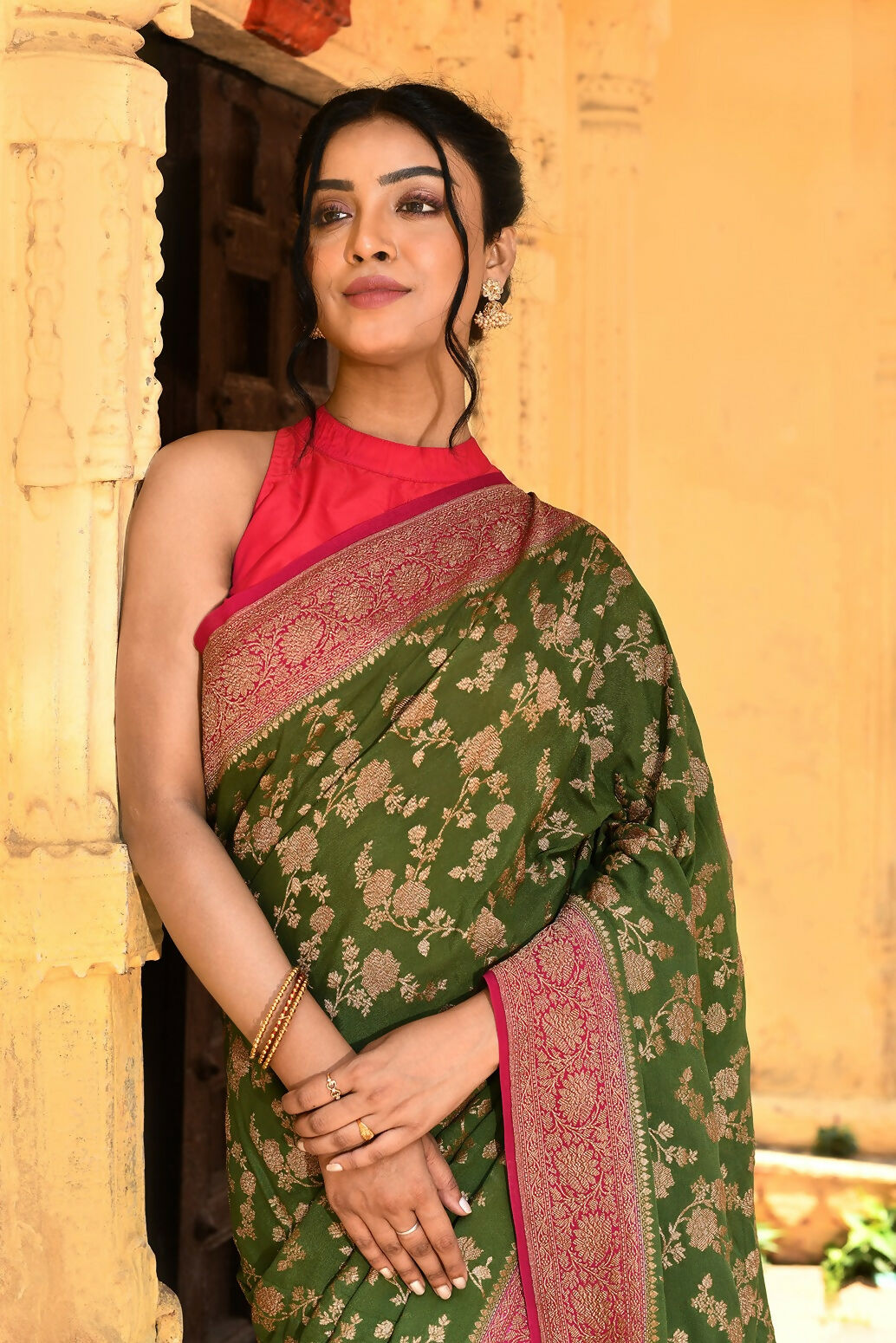 Joban Fashion Green Crepe Chiffon Pure Handloom Banarasi Silk Saree | Swadesiicart