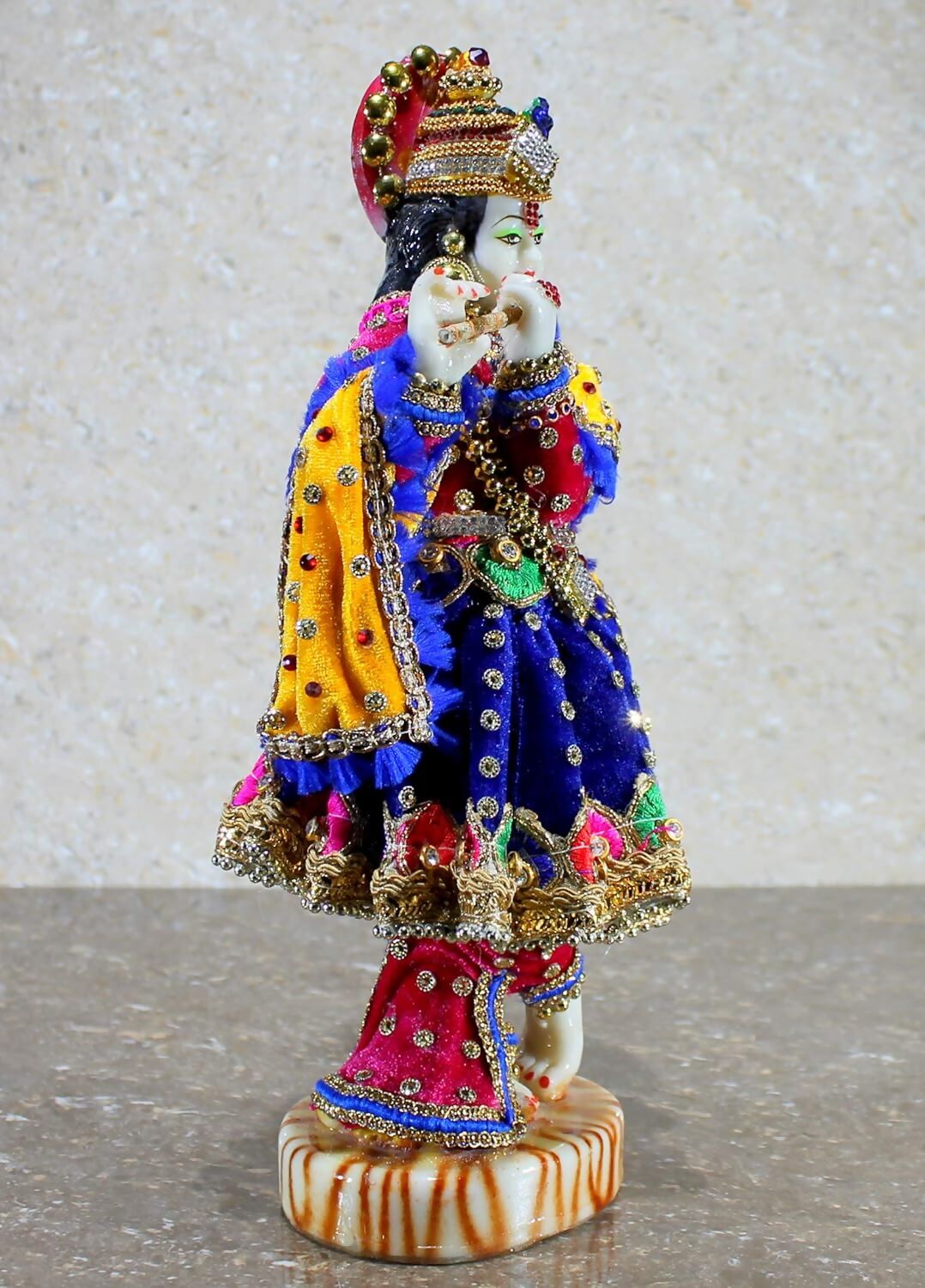 Esplanade Resin Krishna Kishan Murti Action Idol - Swadesiicart