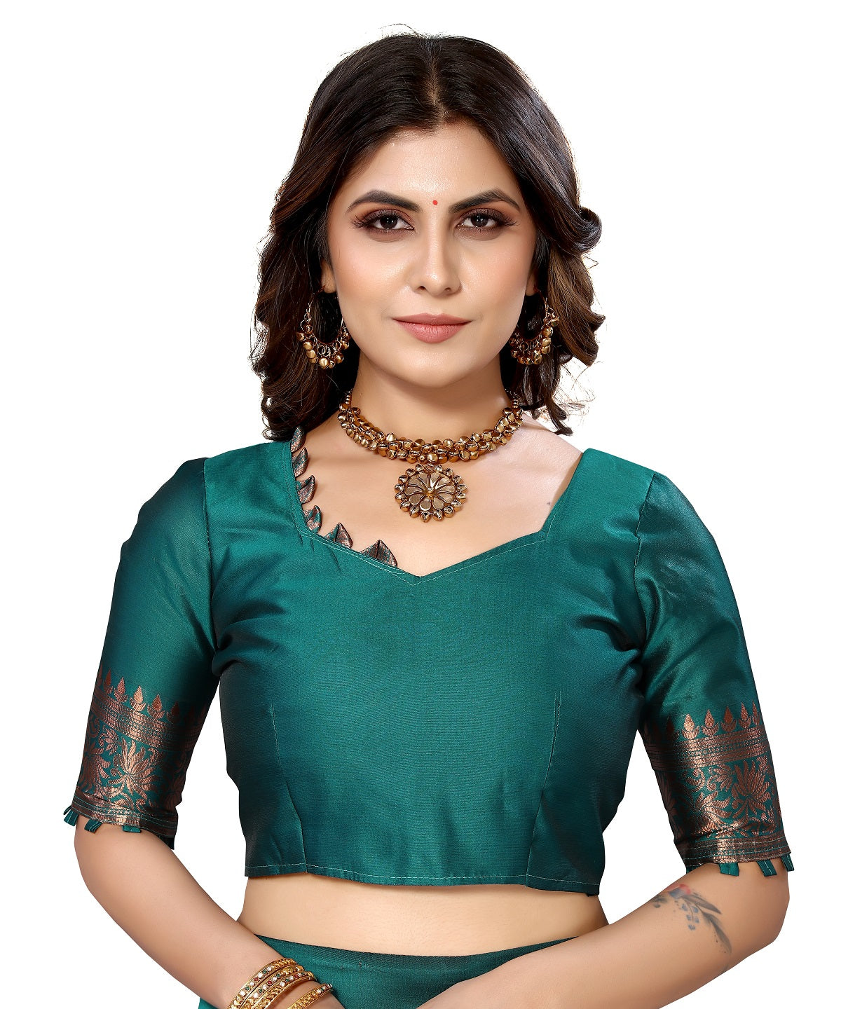 Vamika Rama Banarasi Jacquard Weaving Saree | Swadesiicart