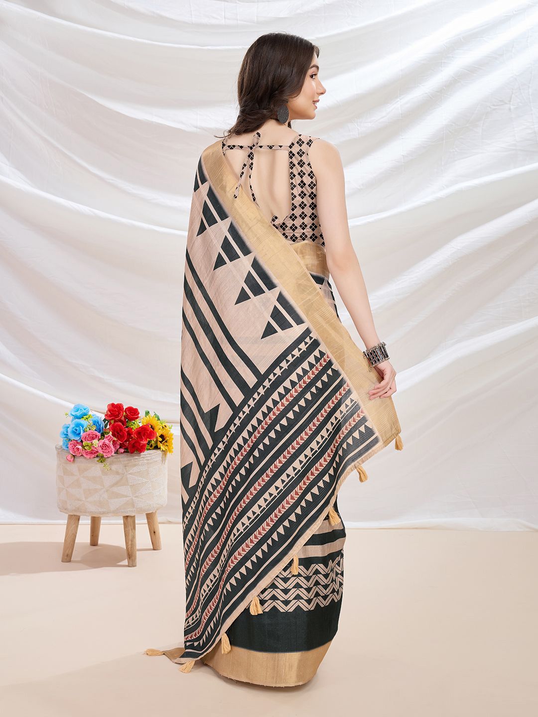 Mitera Zari Silk Blend Banarasi Saree | Swadesiicart