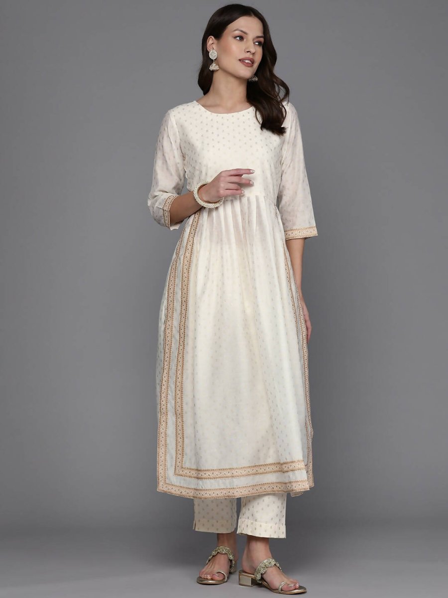 Ahalyaa Women Printed Pleated Kurta with Trousers - Off White Color | Swadesiicart