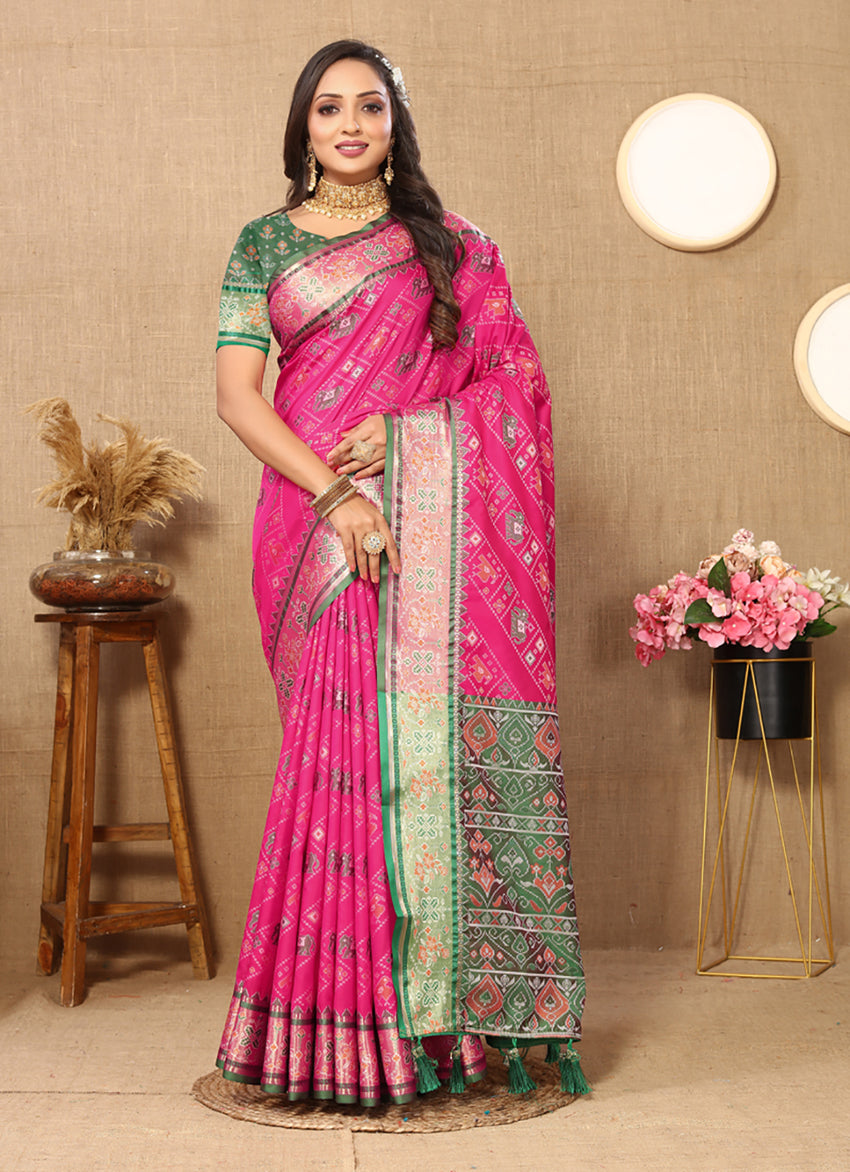 Lorenvalley Fashion Magenta Patola Silk Woven Design with Zari Meenakari Weaving motifs Pallu Saree - Swadesiicart