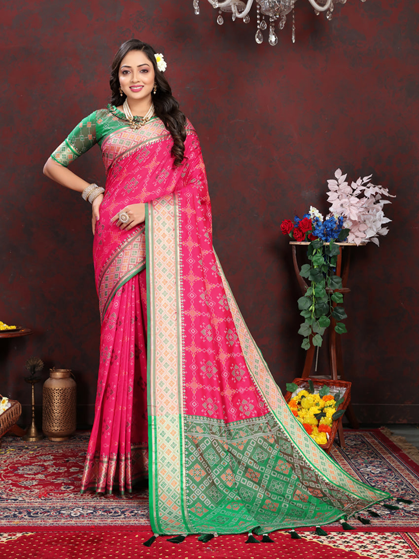 Lorenvalley Fashion Magenta Patola Silk Woven Design with Zari Meenakari Weaving motifs Pallu Saree - Swadesiicart