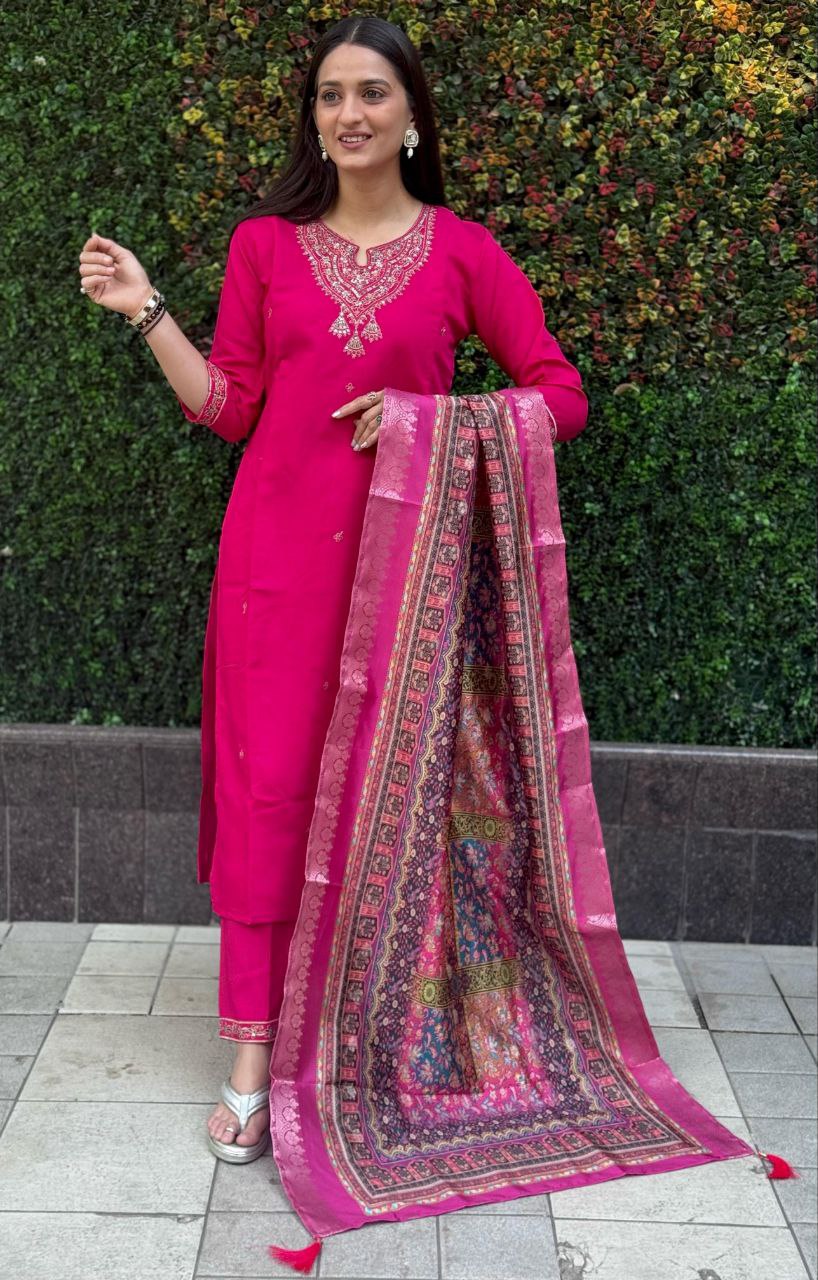 Lorenvalley Fashion Magenta Roman Silk Embroidery Multi Work Kurta Pant with Dupatta - Swadesiicart
