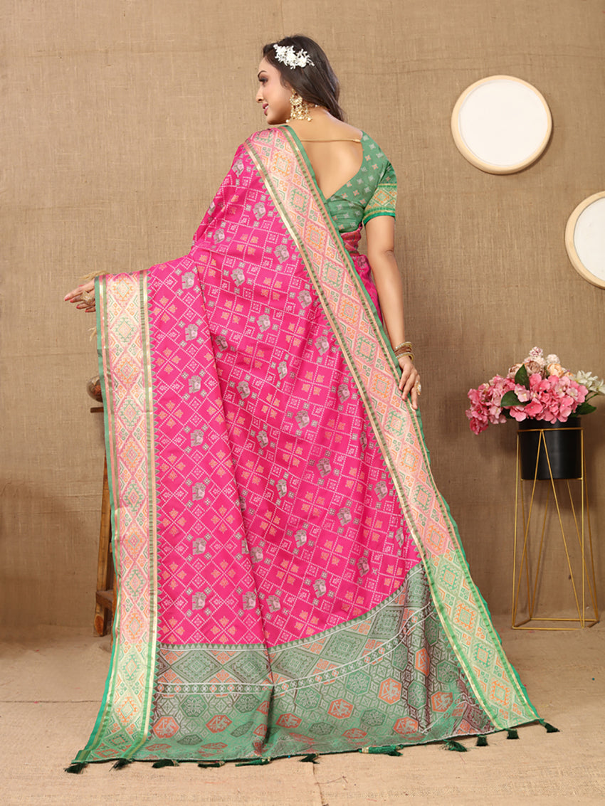 Lorenvalley Fashion Magenta Patola Silk Woven Design with Zari Meenakari Weaving motifs Pallu Saree - Swadesiicart