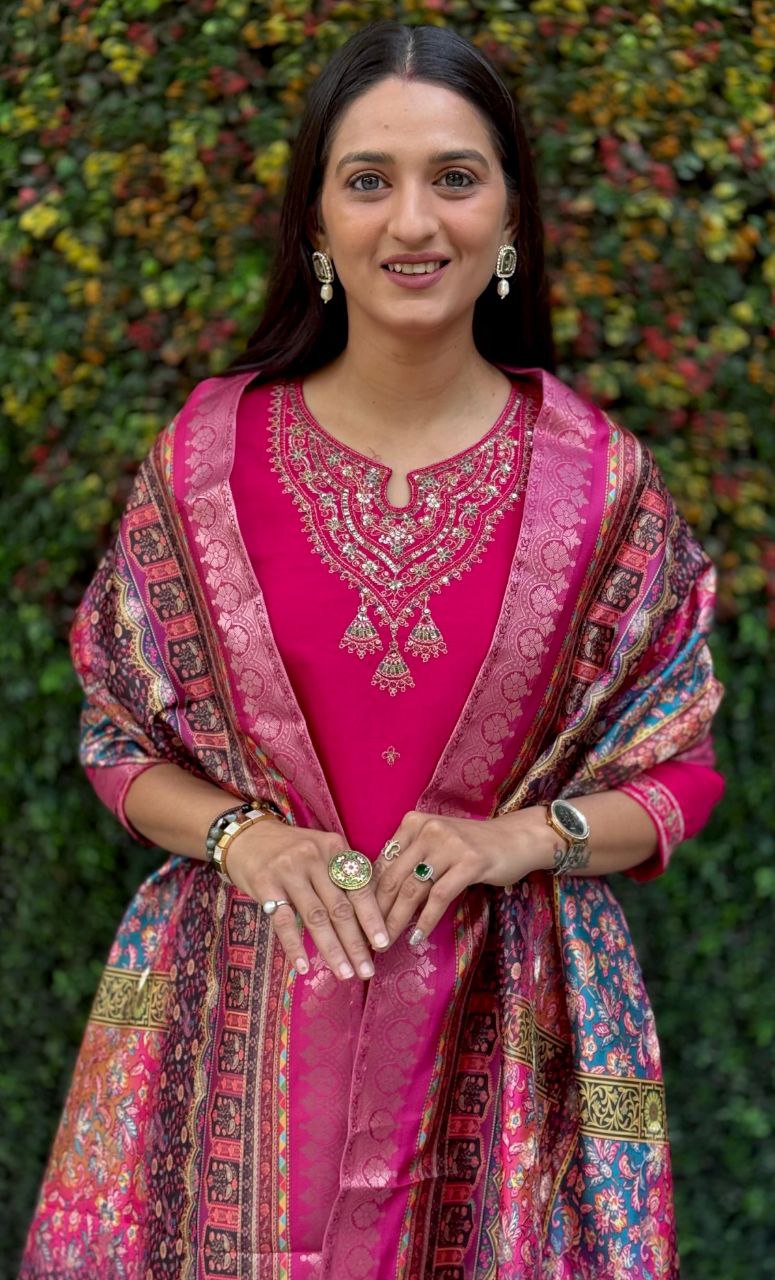 Lorenvalley Fashion Magenta Roman Silk Embroidery Multi Work Kurta Pant with Dupatta - Swadesiicart