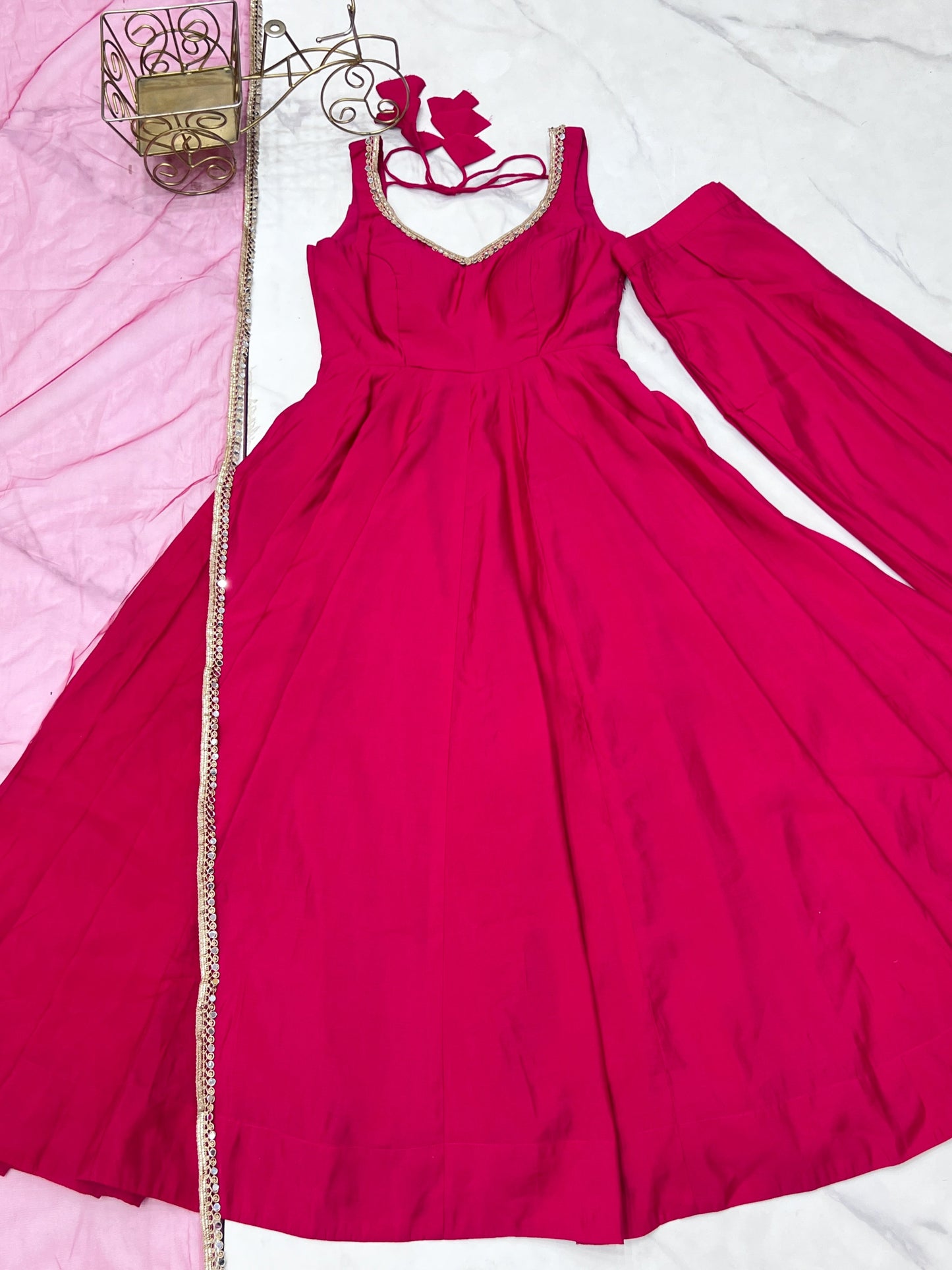Lorenvalley Magenta Pure Romansilk Chanderi Fabric Yoke Fancy Lace Work Anarkali Kurta Pant With Dupatta Set | Swadesiicart