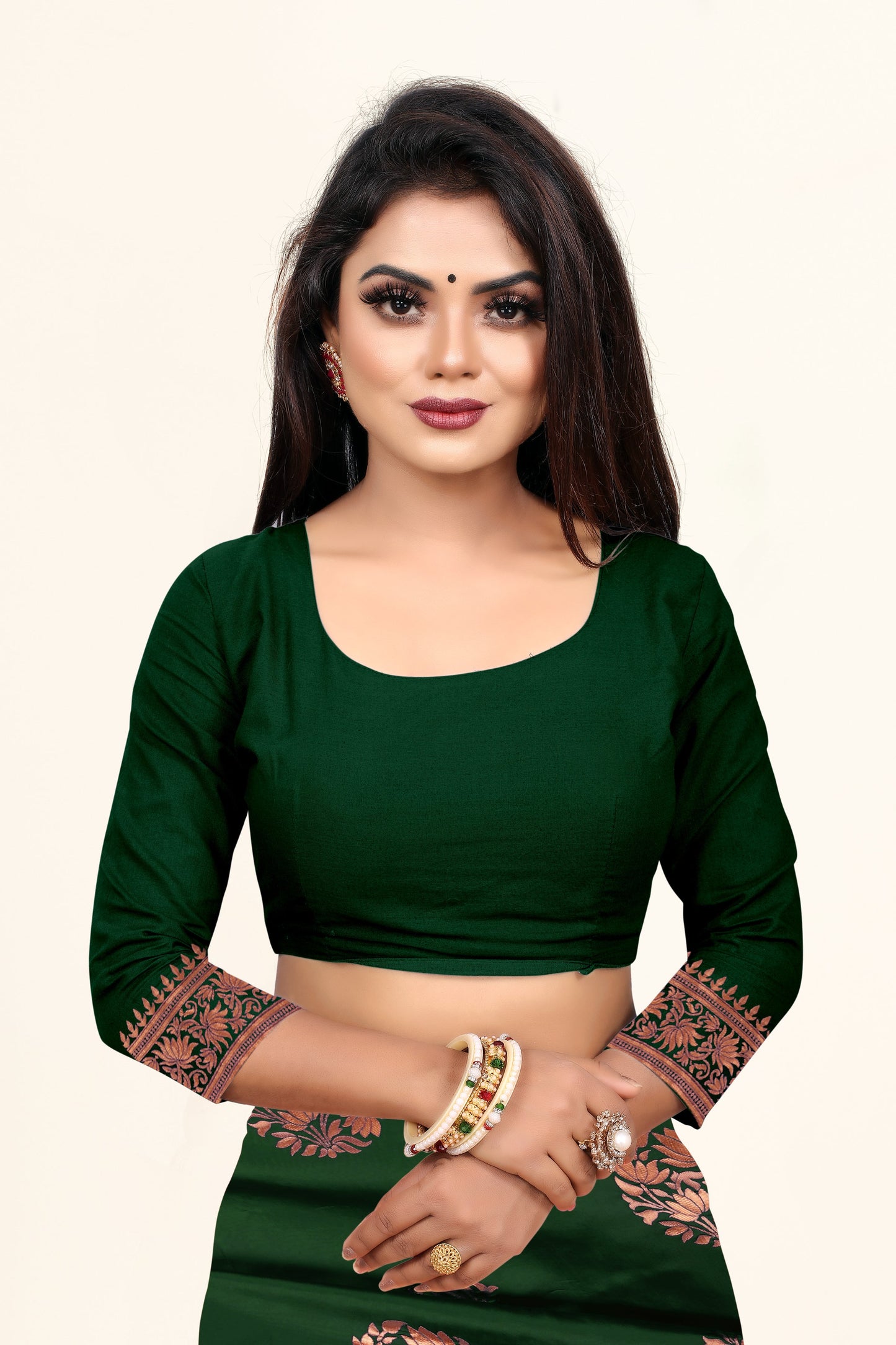 Vedant Vastram Litchi Silk Designer Banarasi Saree - Green | Swadesiicart