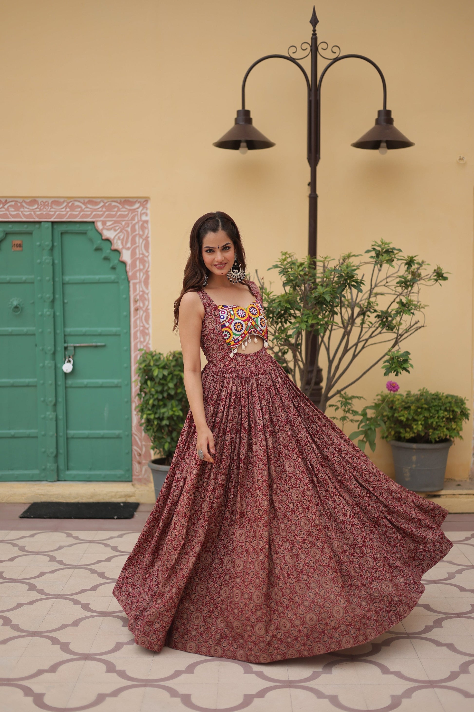 Lorenvalley Maroon Printed Cotton With Kutchi Gamthi Work and Kodi Lace Gown | Swadesiicart