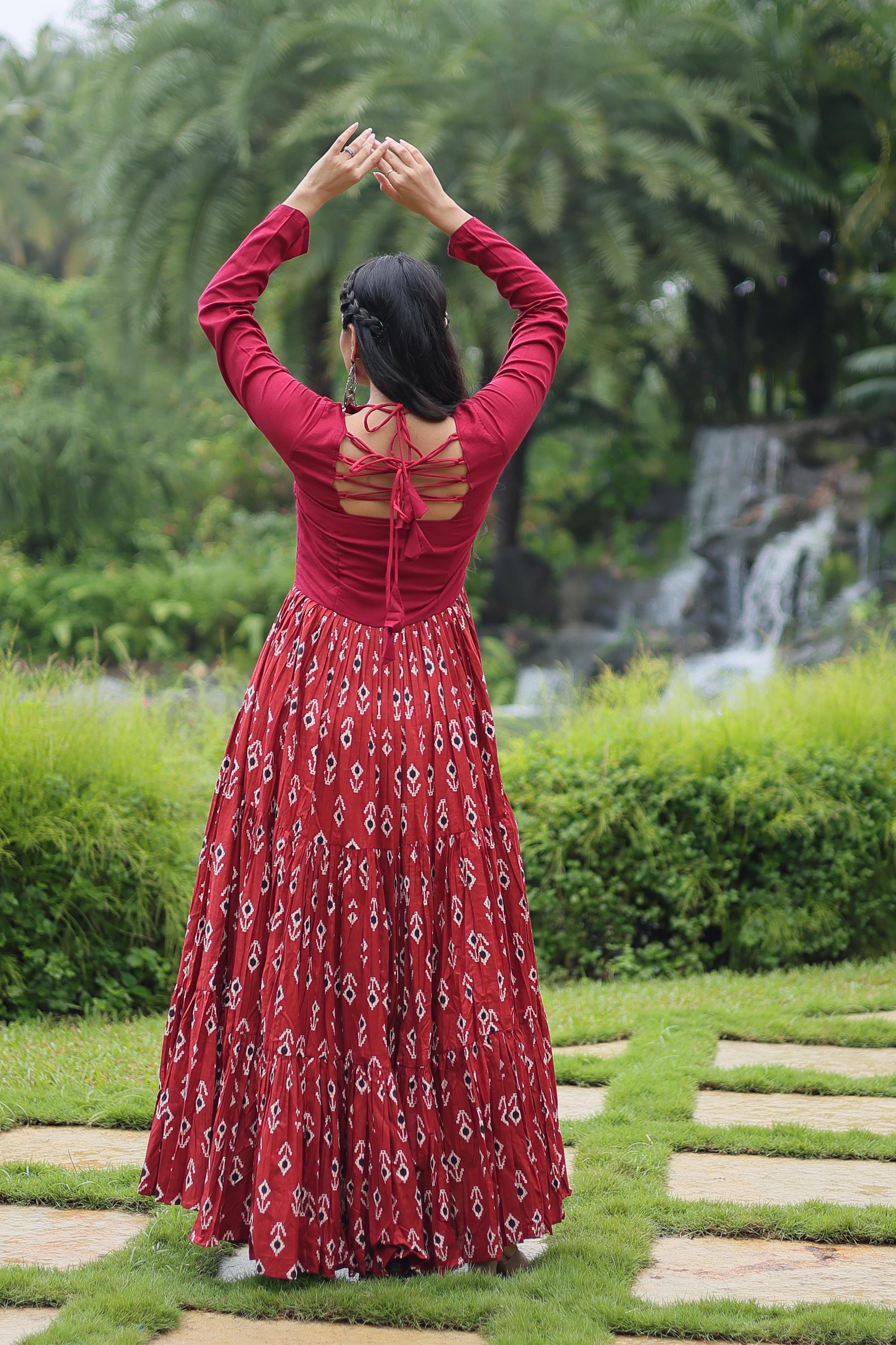 Lorenvalley Maroon Cotton Printed With Kutchi Gamthi Work and Kodi Lace Gown | Swadesiicart