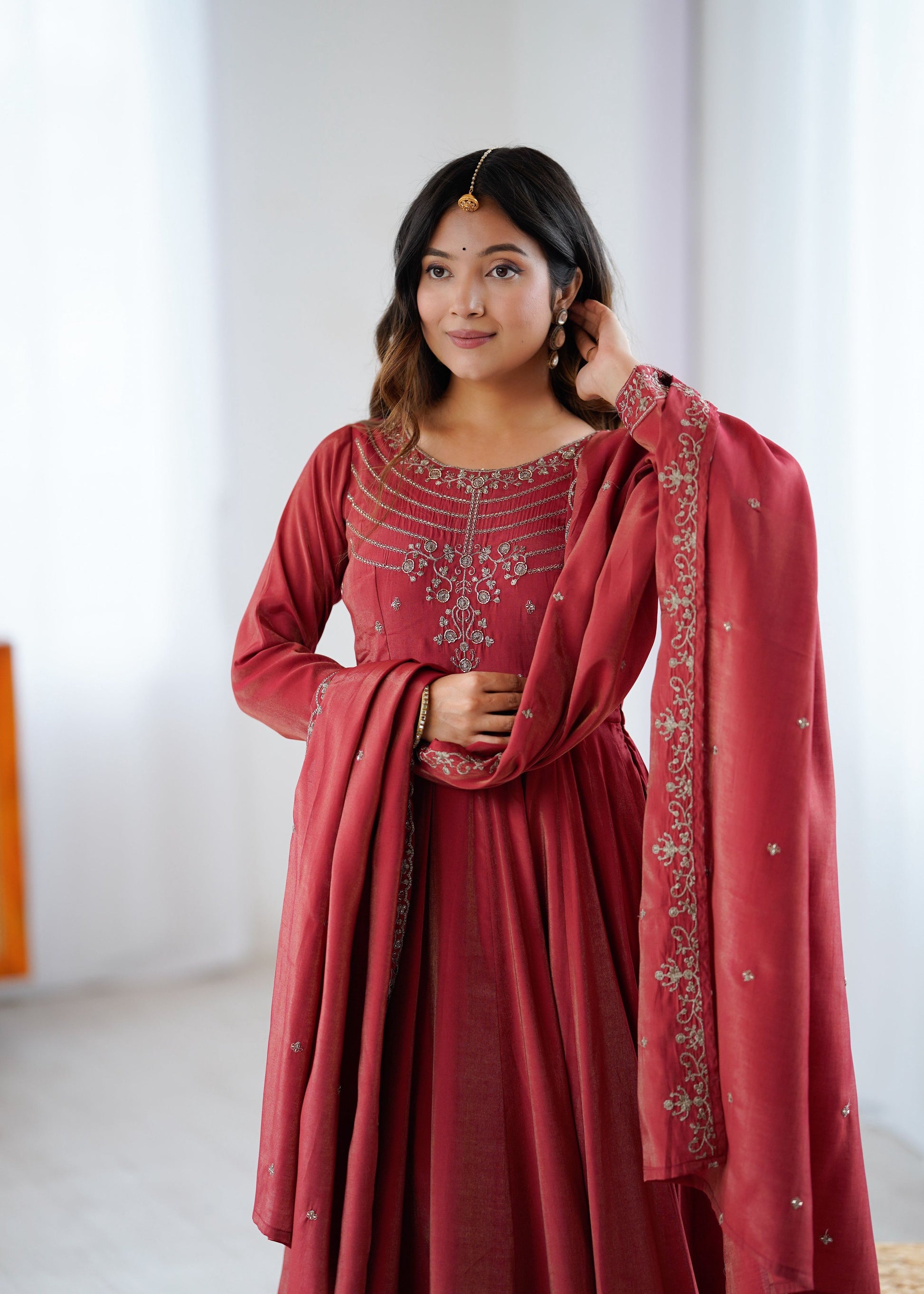 Lorenvalley Fashion Maroon Roman Shimmer Chanderi Silk Yoke Fancy Handwork Beads Work Anarkali Kurta Pant With Dupatta Set - Swadesiicart