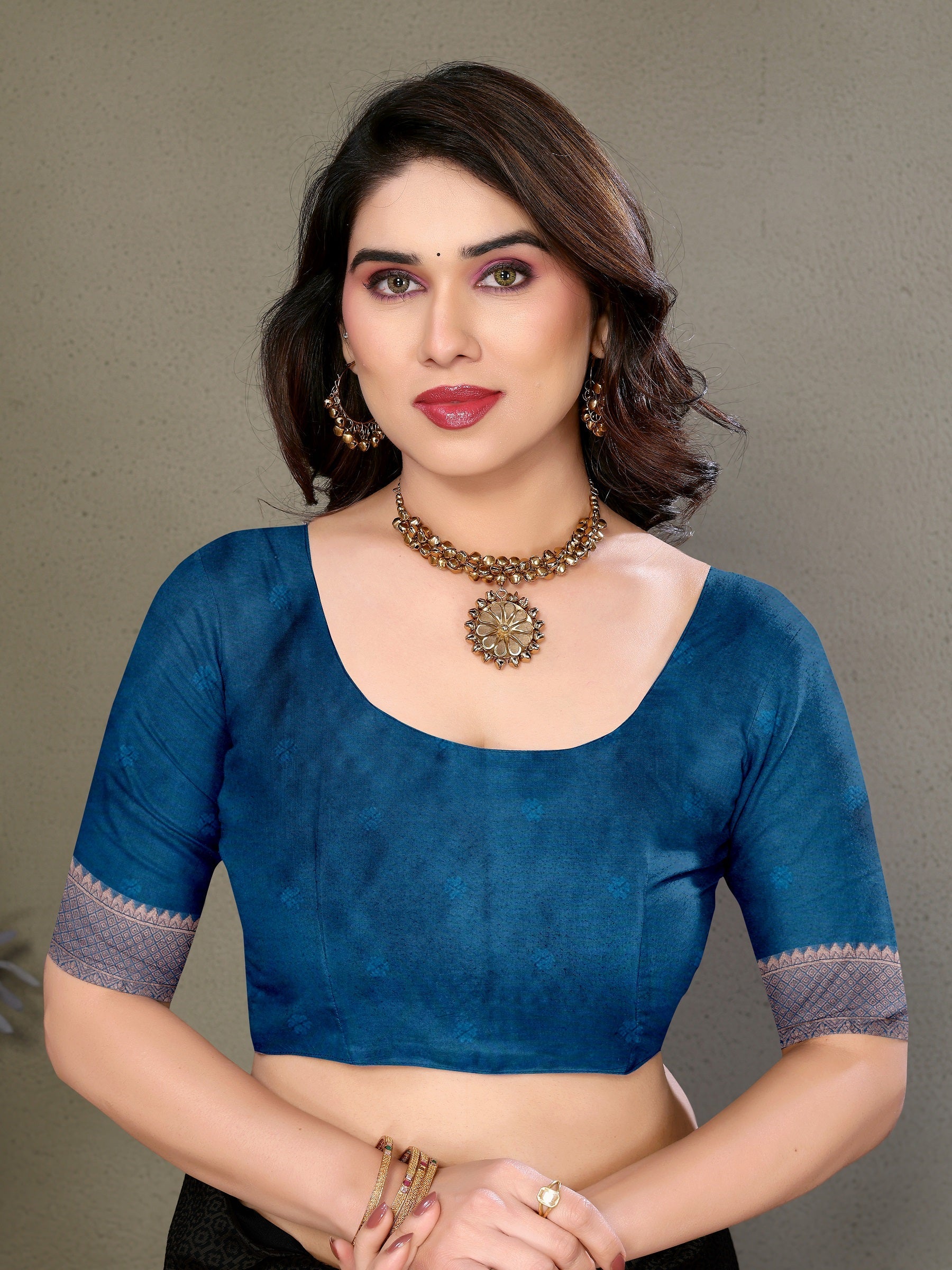 Vedant Vastram Litchi Silk Banarasi Silk Saree - Rama | Swadesiicart