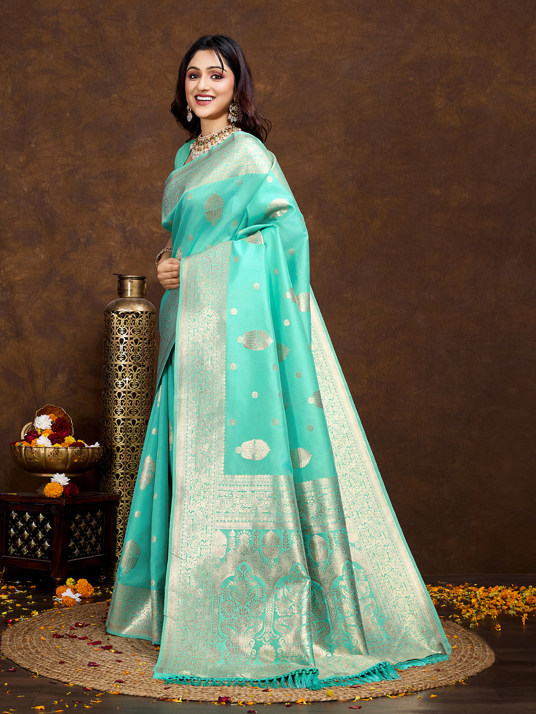Vedant Vastram Banarasi Silk Fashion Saree - Seegreen | Swadesiicart