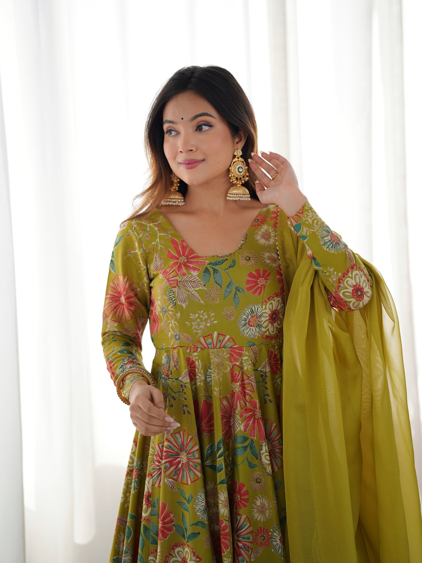 Lorenvalley Women Pure Soft Roman silk Chanderi Discharge Print Fabric Kediya Kurta Palazzo with Dupatta Set | Swadesiicart