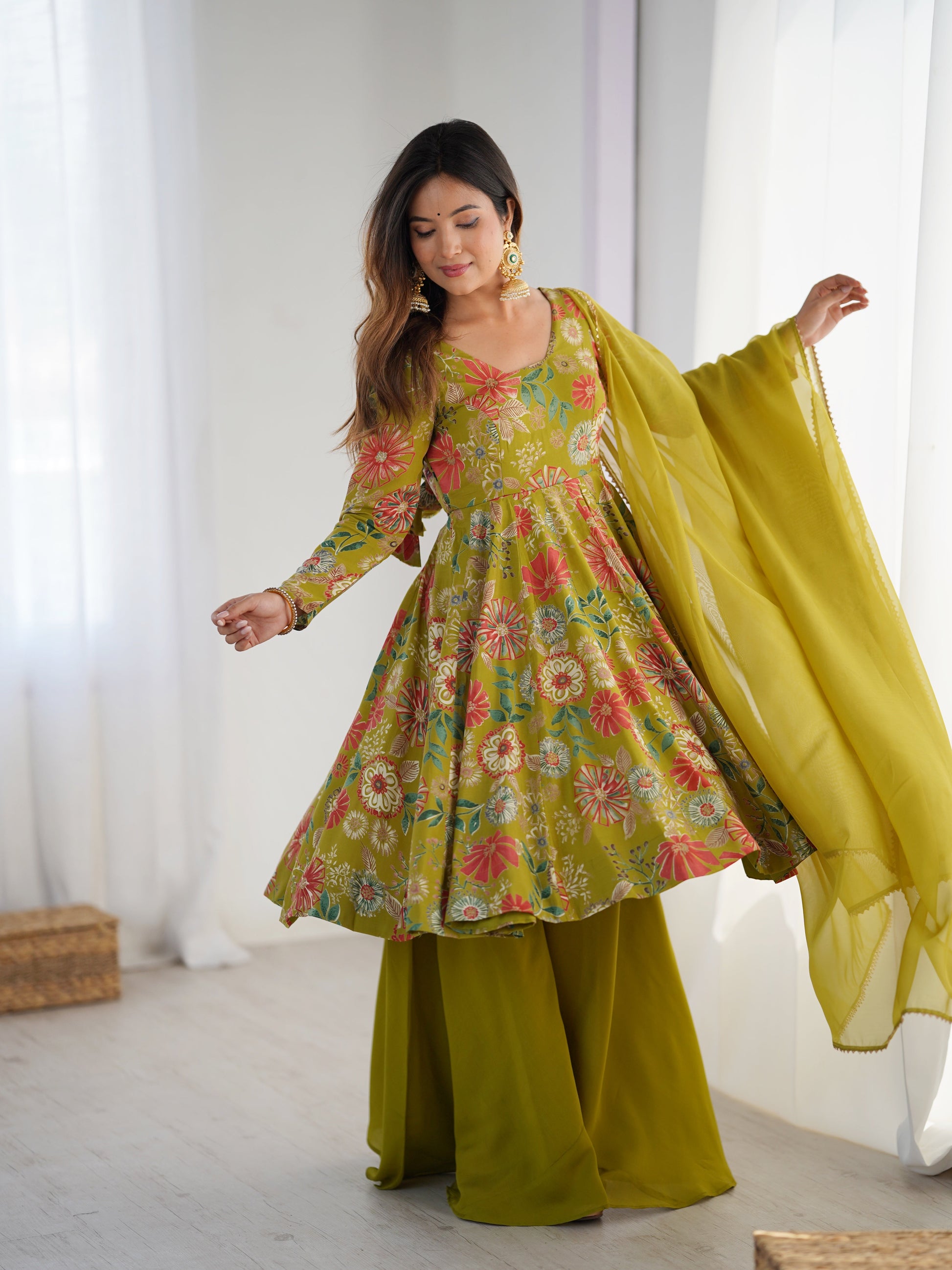 Lorenvalley Women Pure Soft Roman silk Chanderi Discharge Print Fabric Kediya Kurta Palazzo with Dupatta Set | Swadesiicart