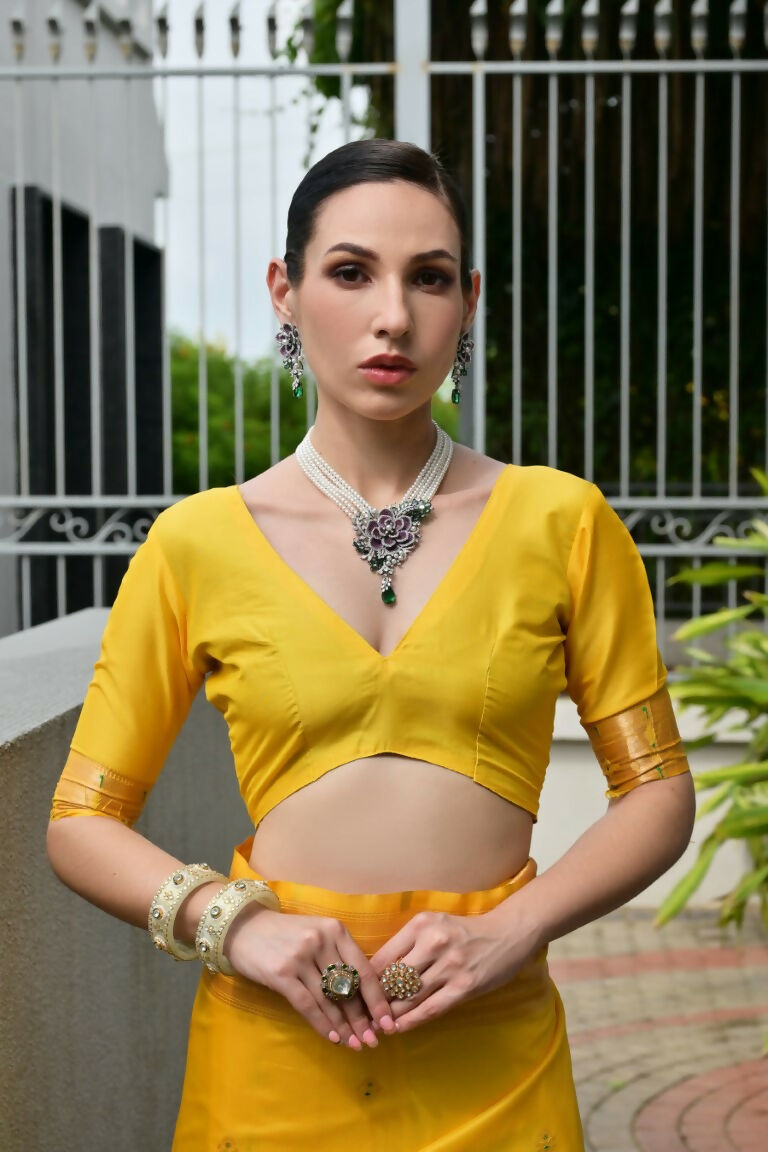 Vishnu Weaves Women's Yellow Paithani Silk Zari Woven Saree with Blouse - Swadesiicart