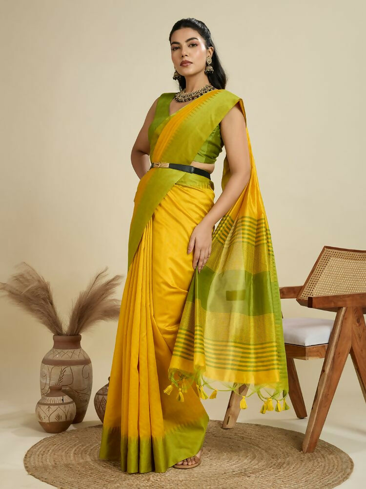 Vishnu Weaves Women's Yellow Raw Silk Thread Woven Saree with Blouse - Swadesiicart