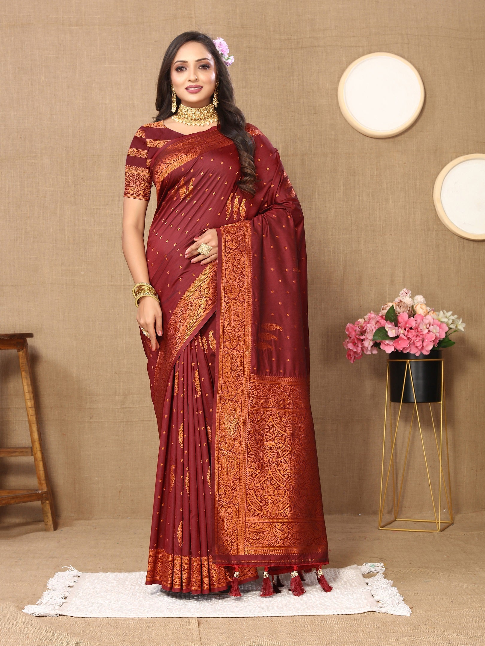 Vedant Vastram Maroon Color Banarasi Silk Saree - Maroon | Swadesiicart