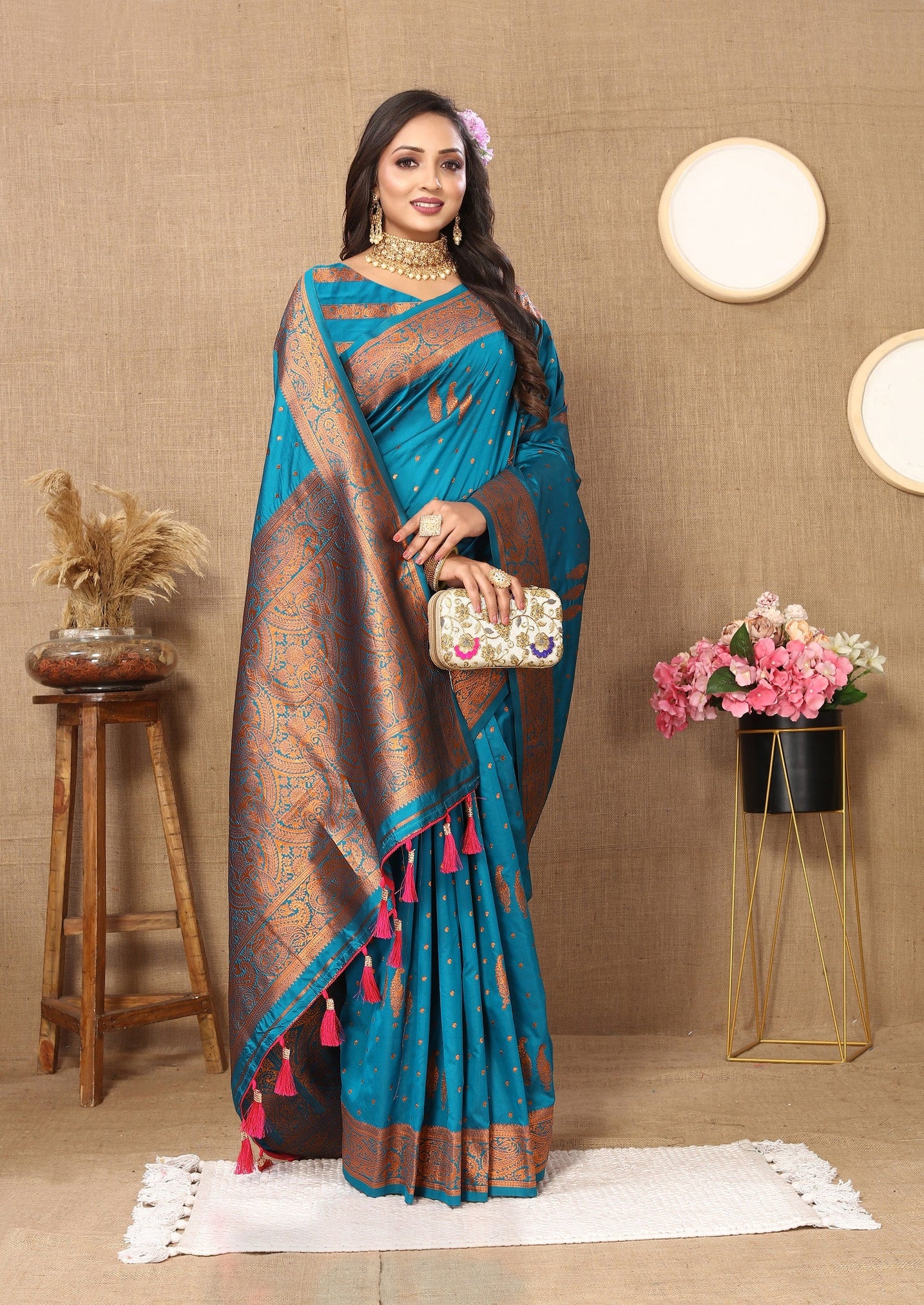 Vedant Vastram Rama Color Banarasi Silk Saree - Rama | Swadesiicart