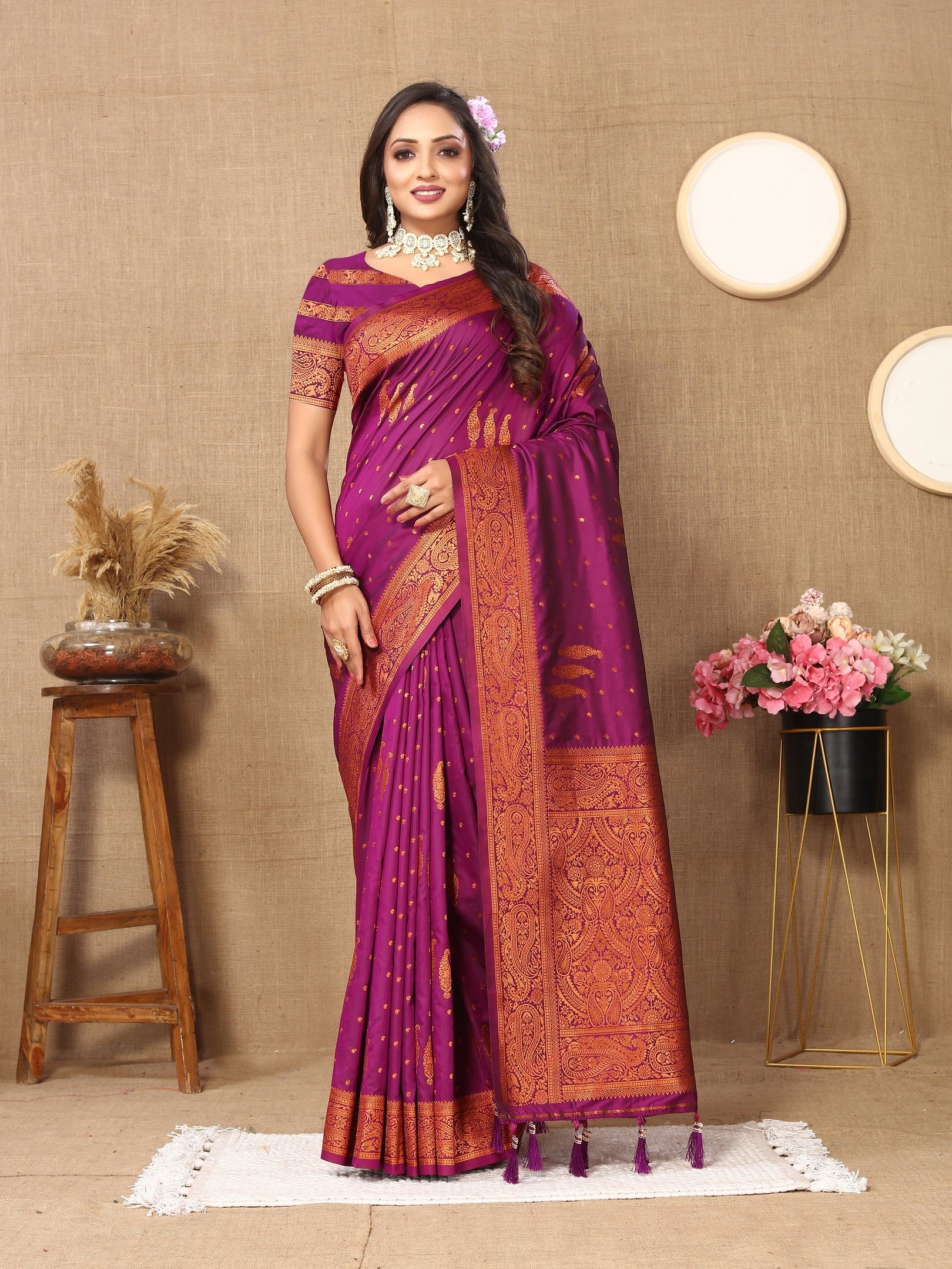 Vedant Vastram Wine Color Banarasi Silk Saree - Wine | Swadesiicart