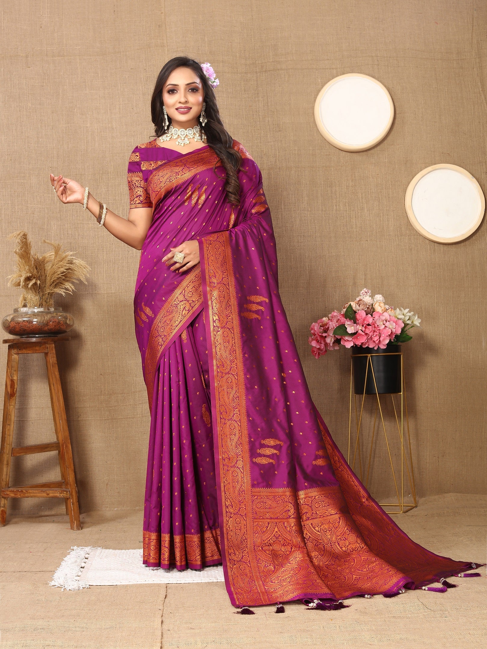 Vedant Vastram Wine Color Banarasi Silk Saree - Wine | Swadesiicart