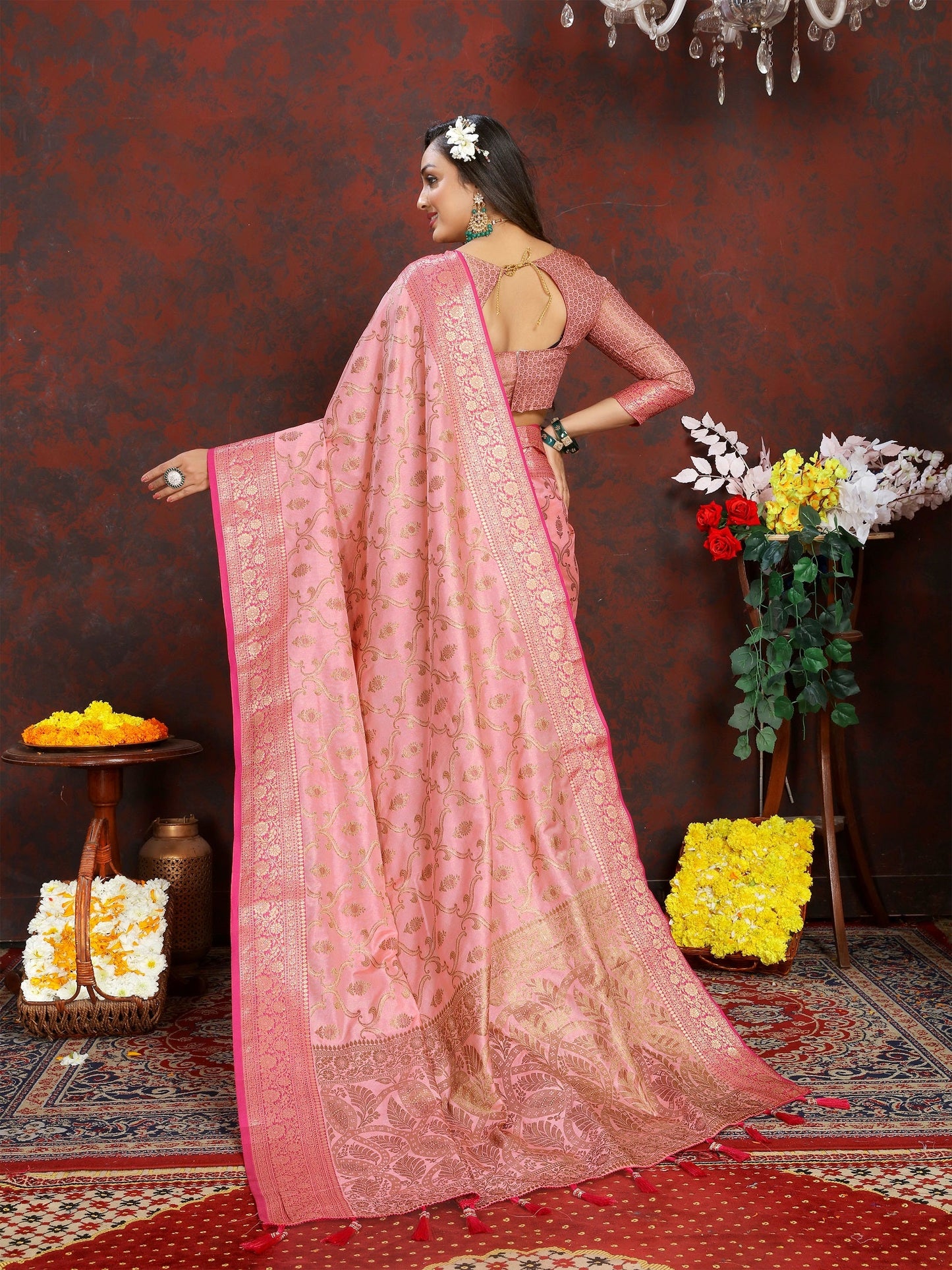 Vedant Vastram Baby Pink Color Banarasi Silk Saree - Baby Pink | Swadesiicart