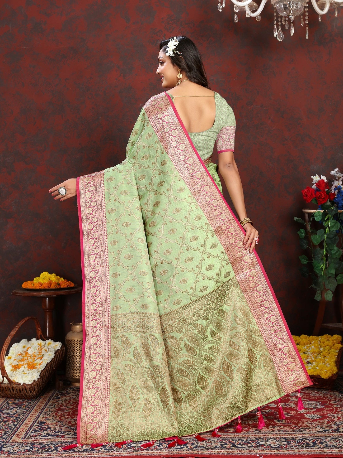 Vedant Vastram Pista Color Banarasi Silk Saree - Pista | Swadesiicart