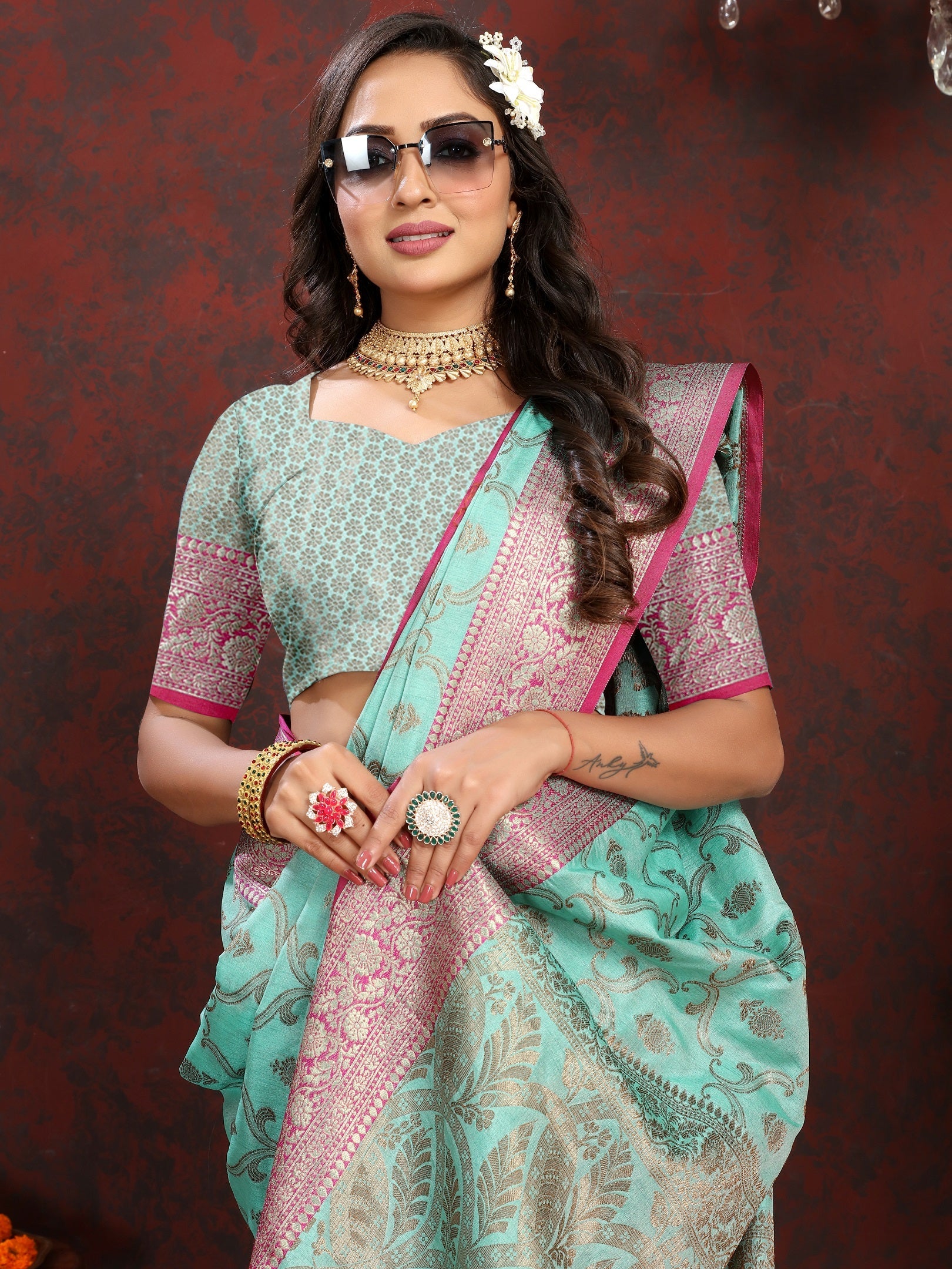 Vedant Vastram Turquoise Color Banarasi Silk Saree - Turquoise | Swadesiicart