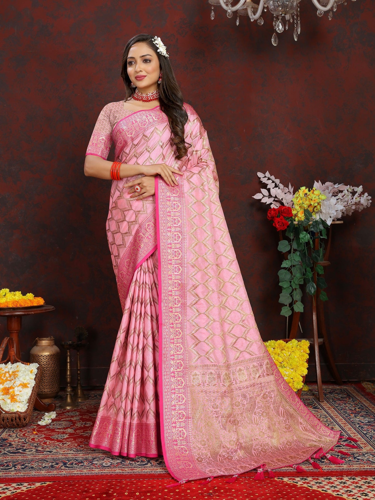 Vedant Vastram Baby Pink Color Banarasi Silk Saree - Baby Pink | Swadesiicart