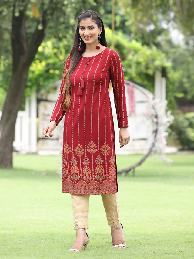 Juniper Maroon Ethnic Motif Printed Acrylic Straight Kurta. - Swadesiicart