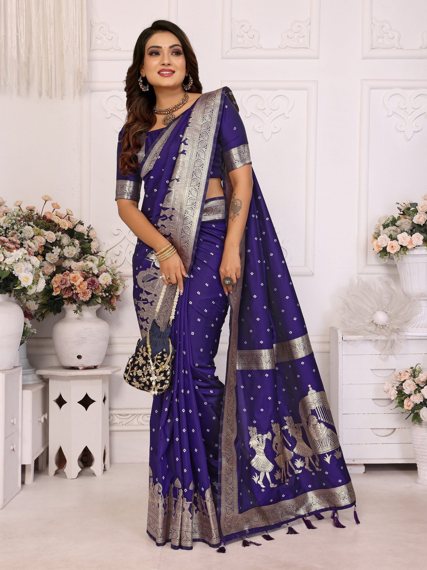 Vedant Vastram Soft Litchi Silk Banarasi Silk Saree - Navy | Swadesiicart