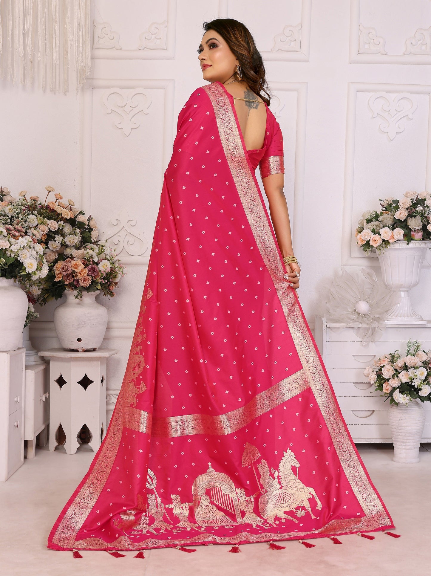 Vedant Vastram Soft Litchi Silk Banarasi Silk Saree - Rani | Swadesiicart