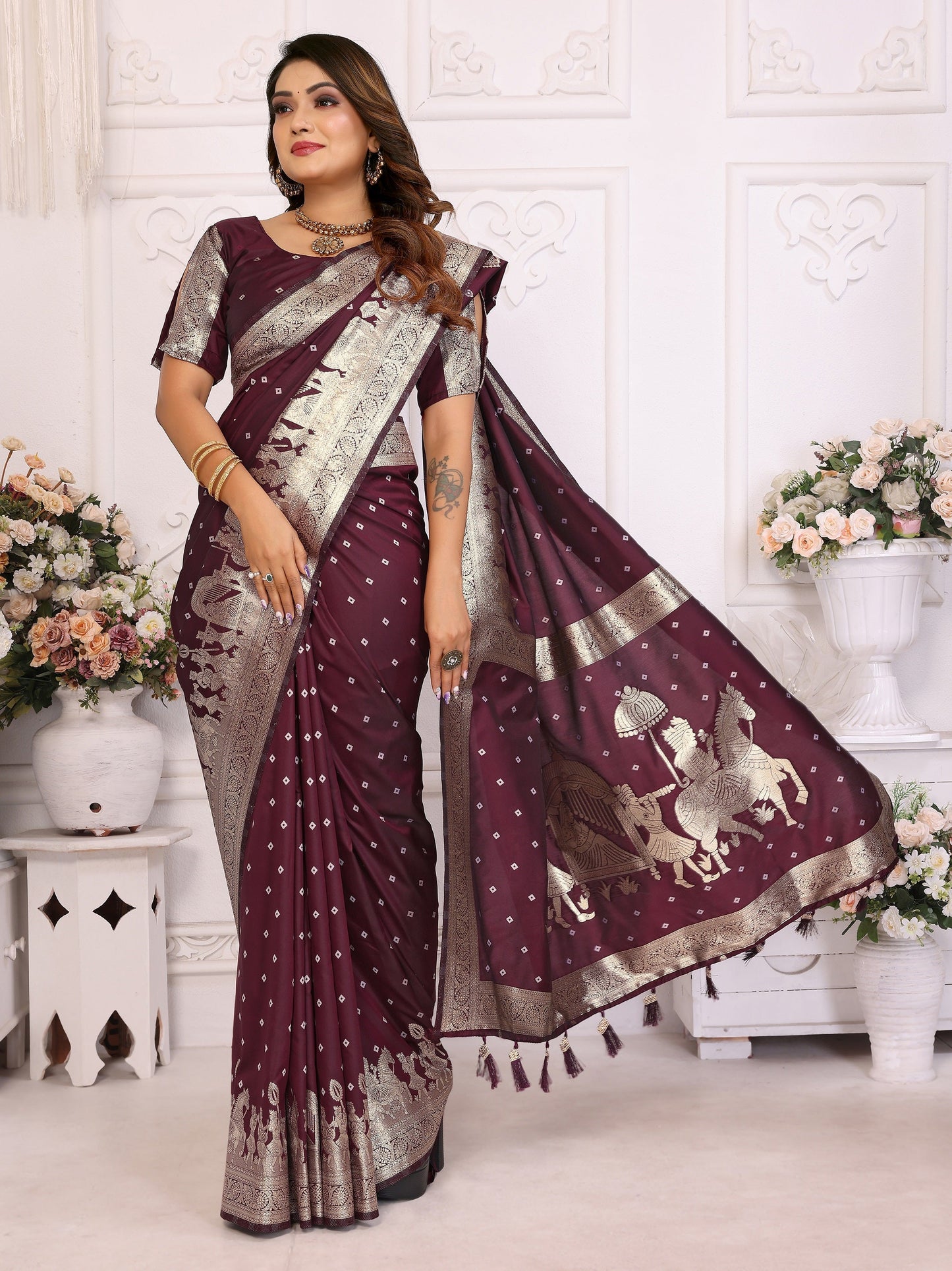 Vedant Vastram Soft Litchi Silk Banarasi Silk Saree - Wine | Swadesiicart