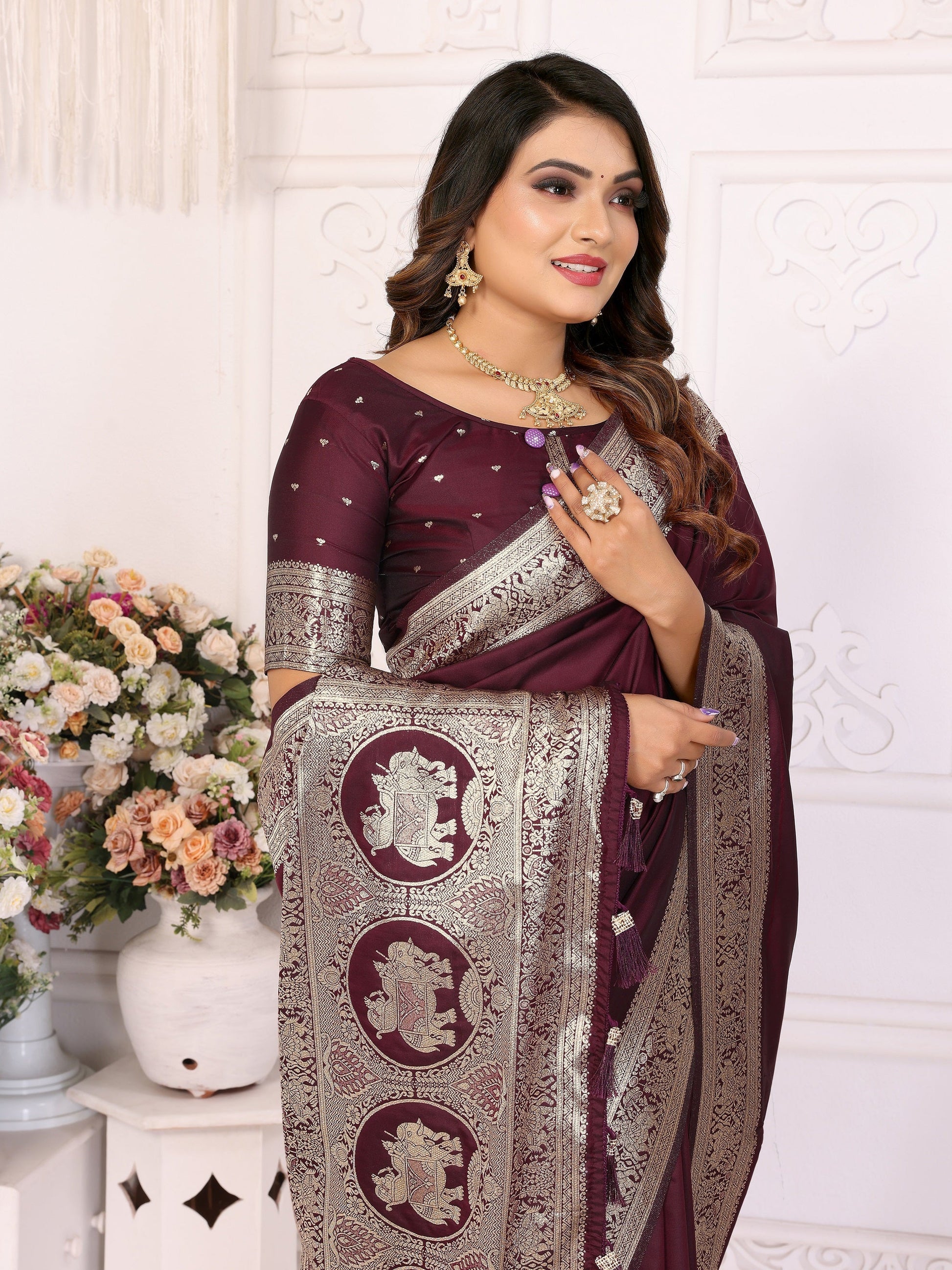 Vedant Vastram Soft Litchi Silk Banarasi Silk Saree - Maroon | Swadesiicart