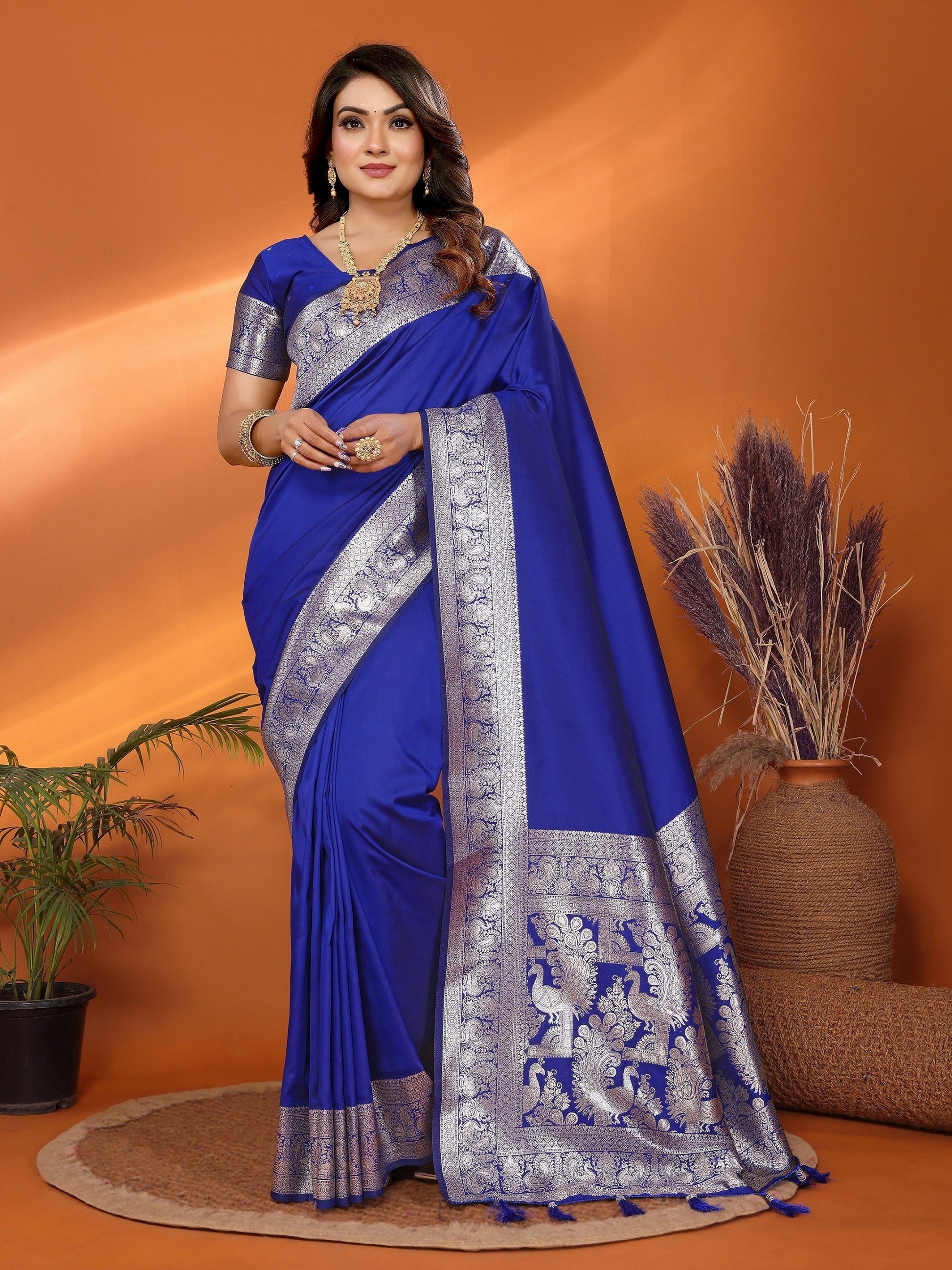 Vedant Vastram Soft Litchi Silk Banarasi Silk Saree - Blue | Swadesiicart