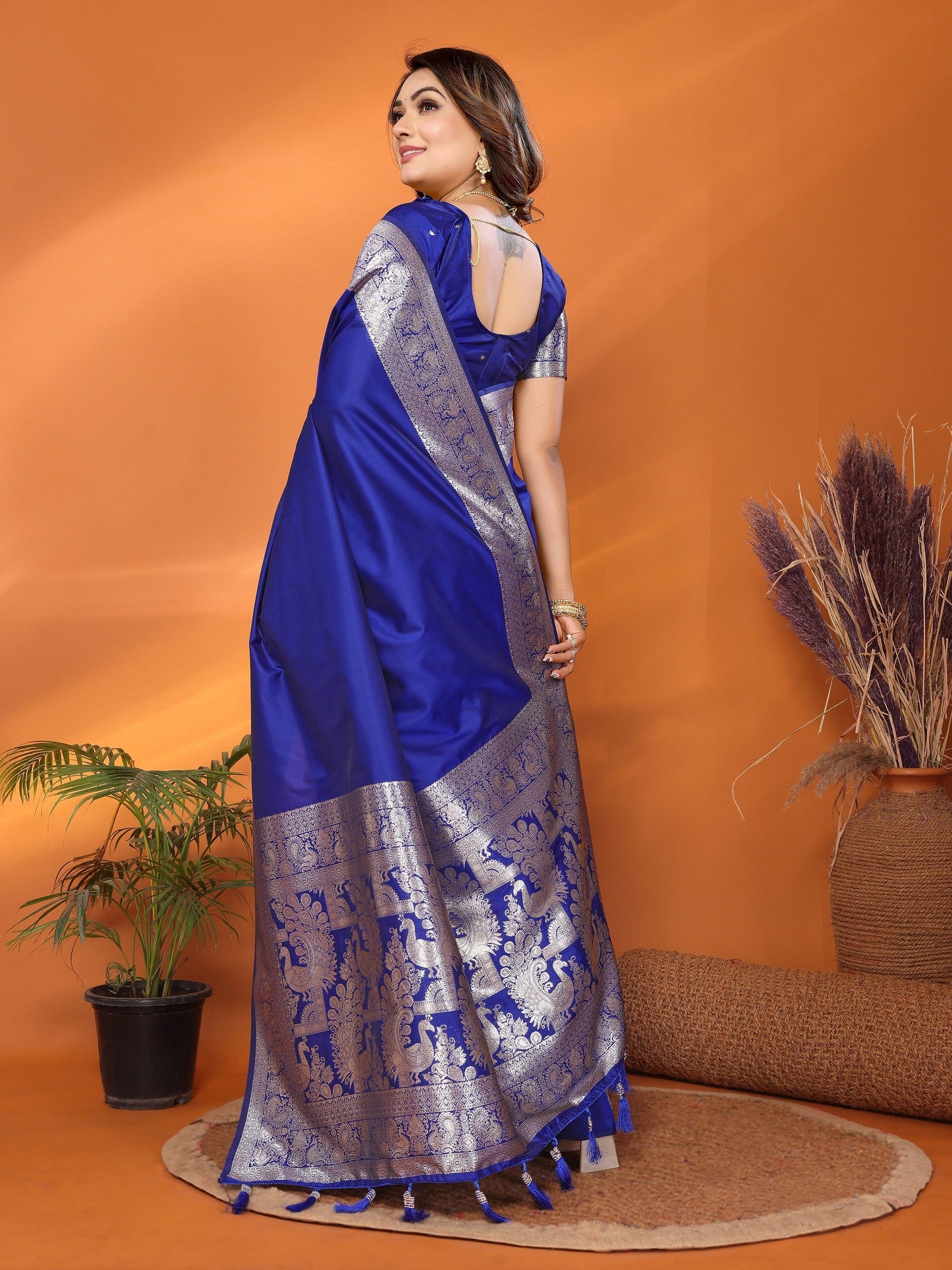 Vedant Vastram Soft Litchi Silk Banarasi Silk Saree - Blue | Swadesiicart