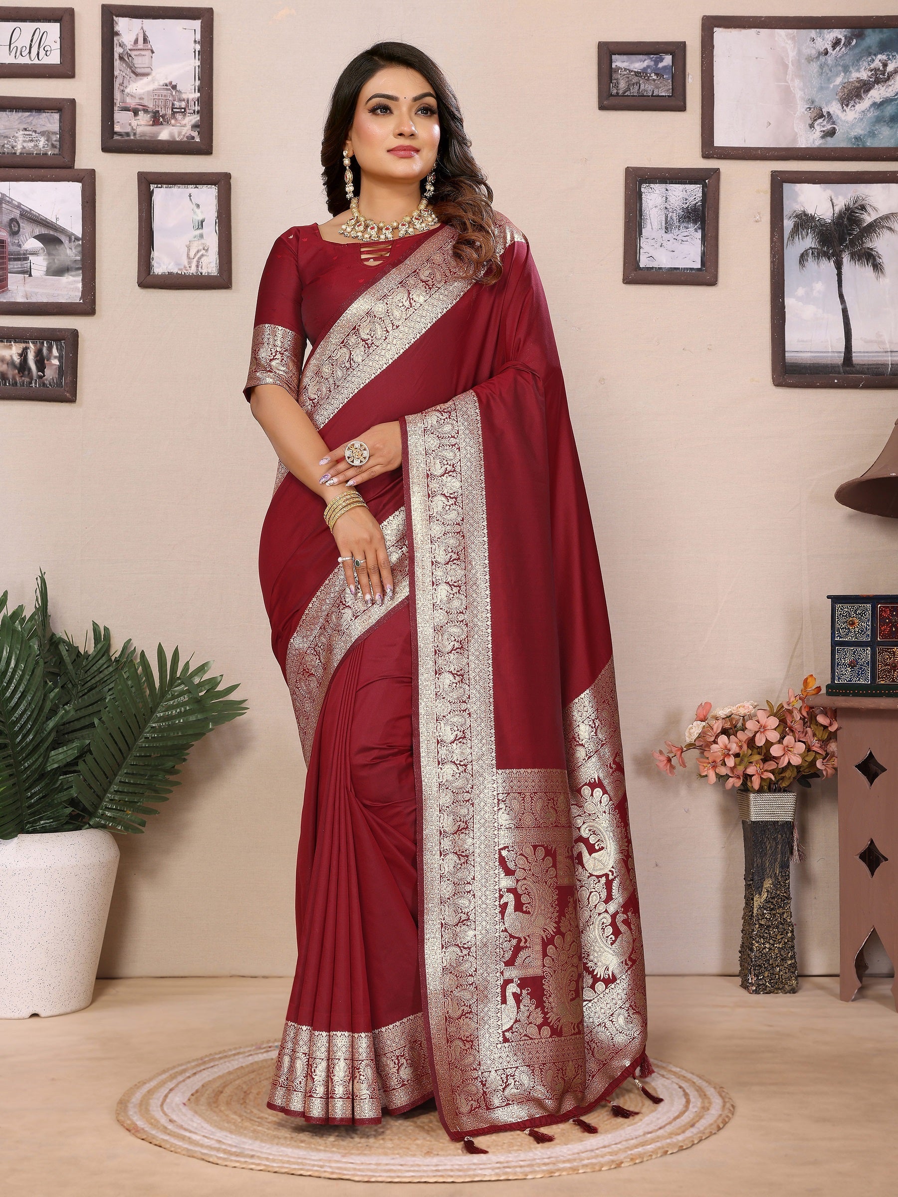 Vedant Vastram Soft Litchi Silk Banarasi Silk Saree - Maroon | Swadesiicart