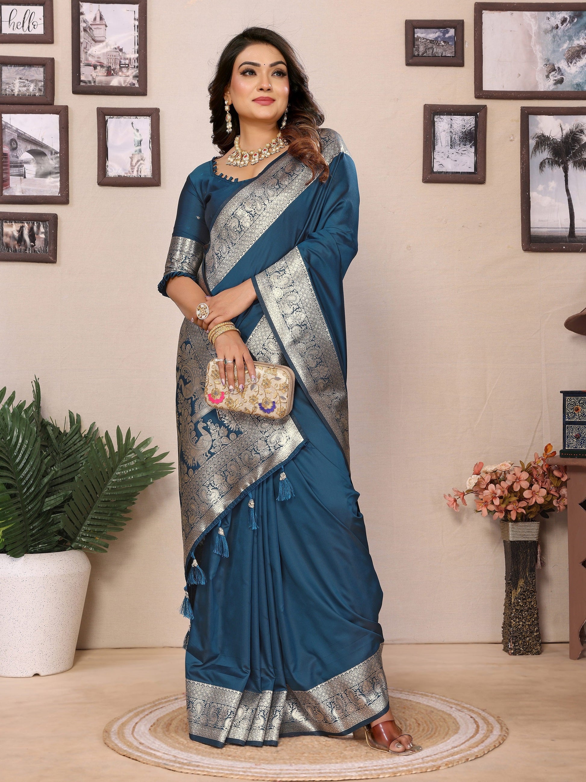 Vedant Vastram Soft Litchi Silk Banarasi Silk Saree - Morpich | Swadesiicart