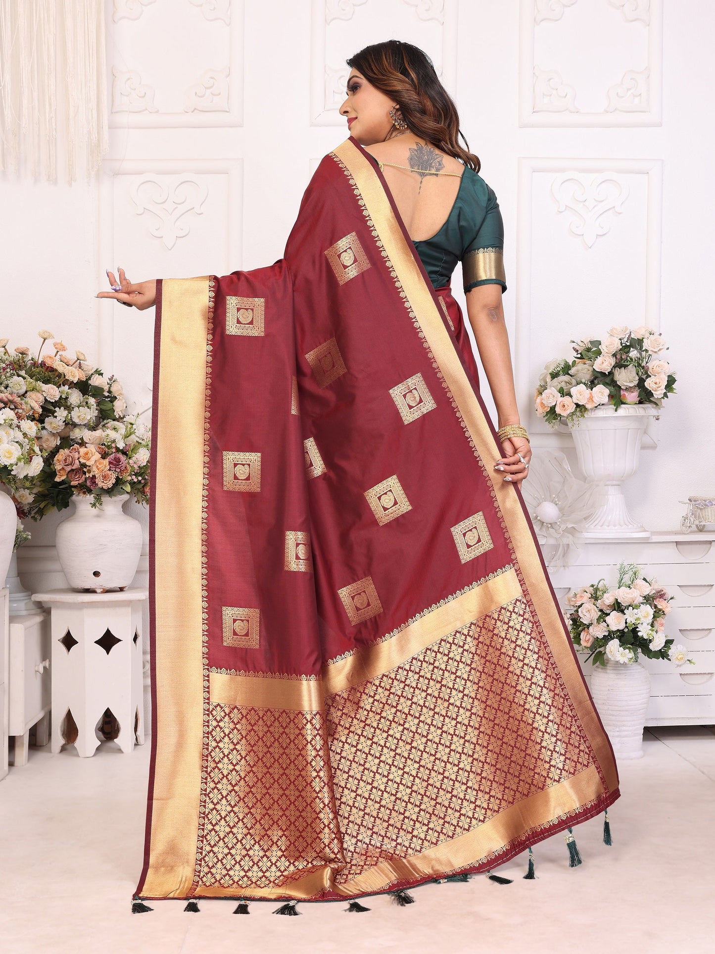 Vedant Vastram Soft Litchi Silk Banarasi Silk Saree - Maroon | Swadesiicart