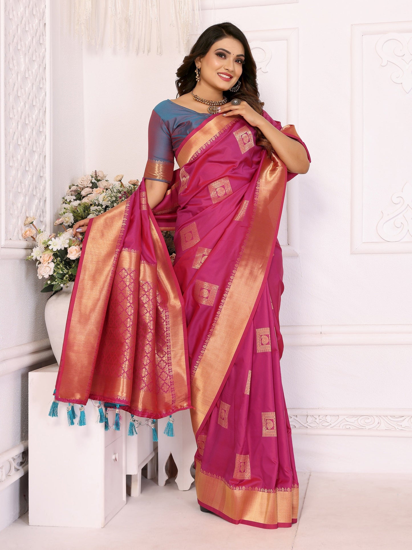 Vedant Vastram Soft Litchi Silk Banarasi Silk Saree - Pink | Swadesiicart