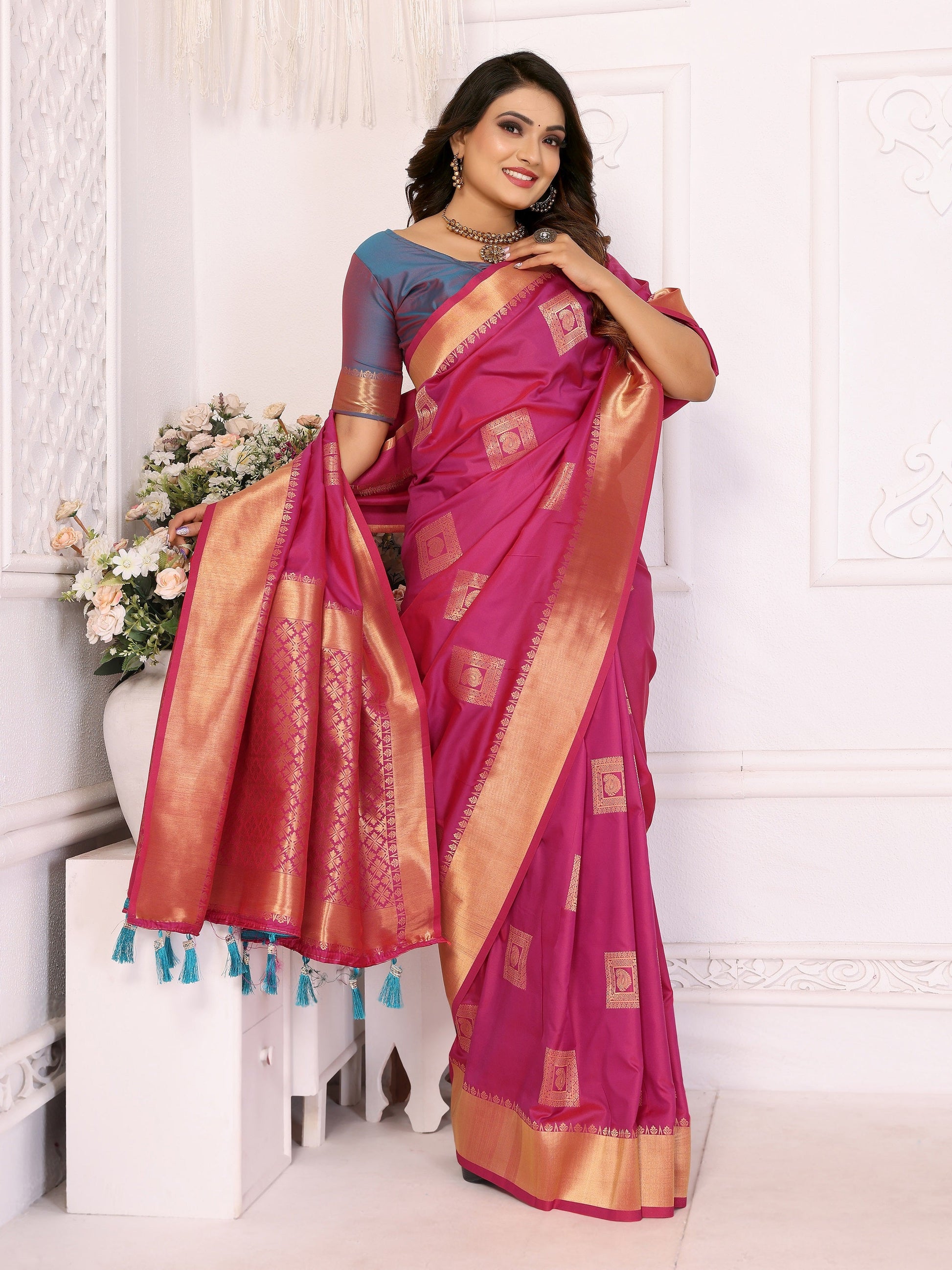 Vedant Vastram Soft Litchi Silk Banarasi Silk Saree - Pink | Swadesiicart