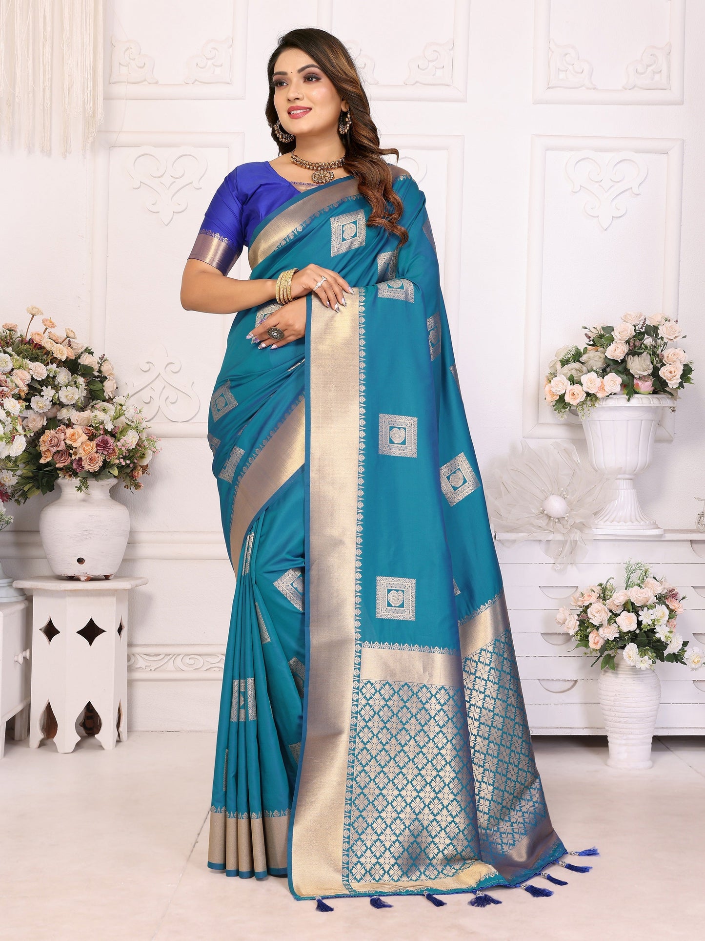 Vedant Vastram Soft Litchi Silk Banarasi Silk Saree - Rama | Swadesiicart