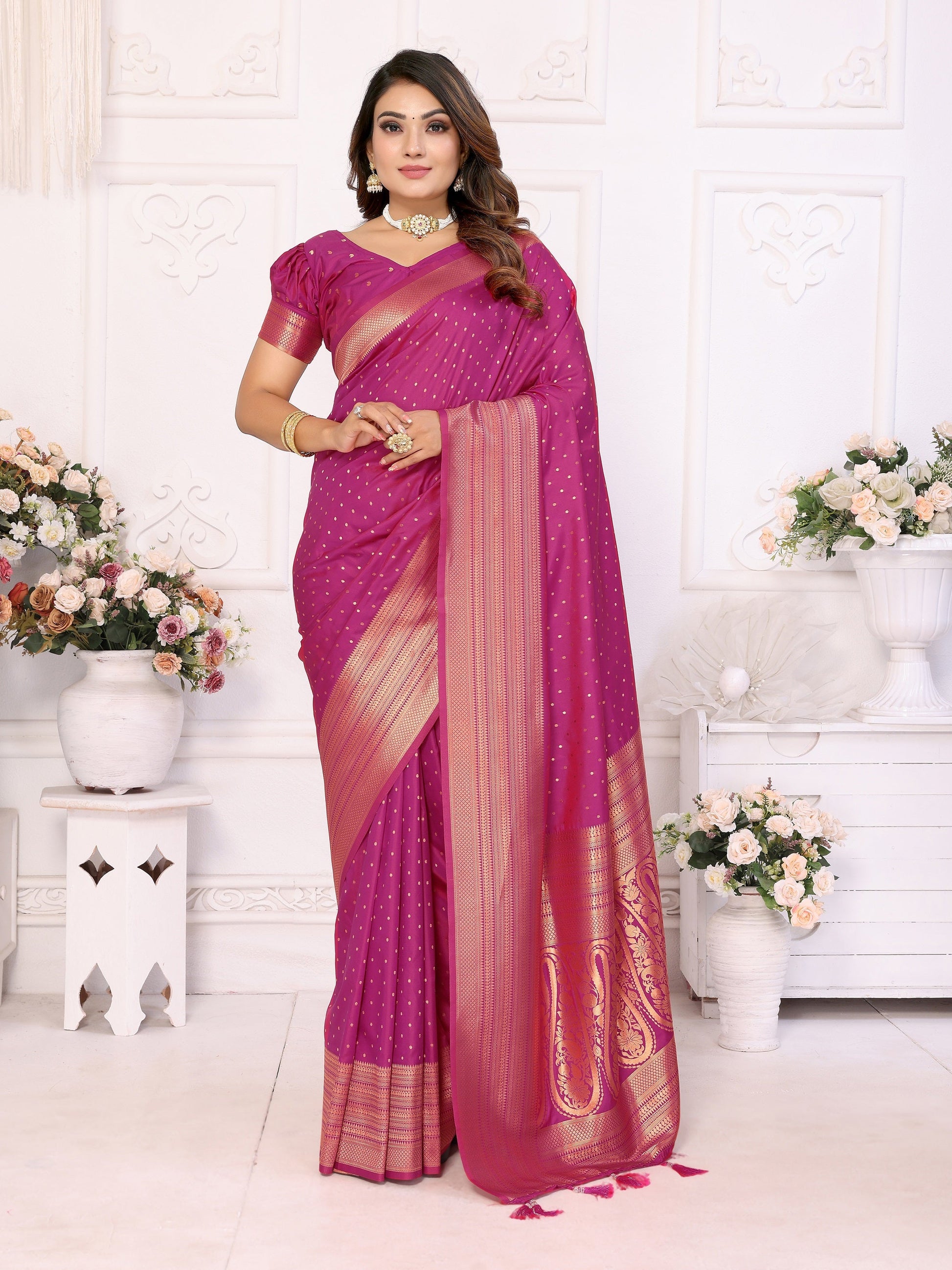 Vedant Vastram Soft Litchi Silk Banarasi Silk Saree - Magenta | Swadesiicart