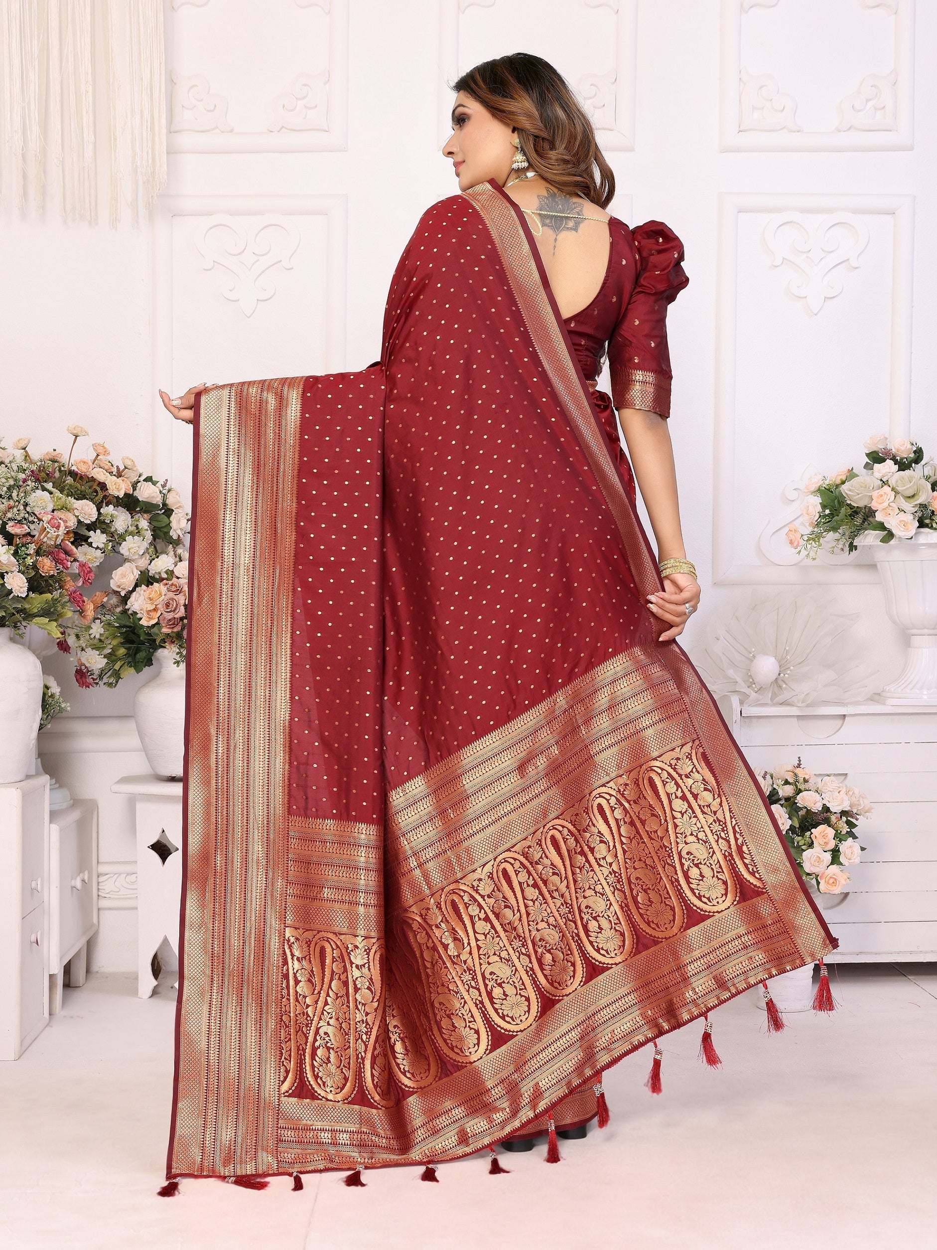 Vedant Vastram Soft Litchi Silk Banarasi Silk Saree - Maroon | Swadesiicart