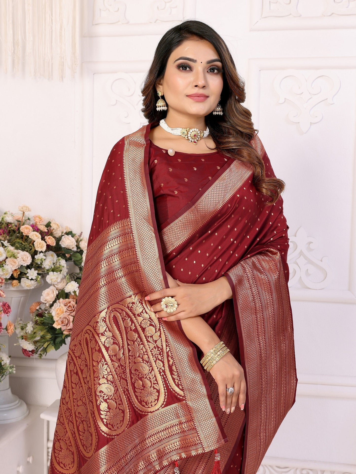 Vedant Vastram Soft Litchi Silk Banarasi Silk Saree - Maroon | Swadesiicart
