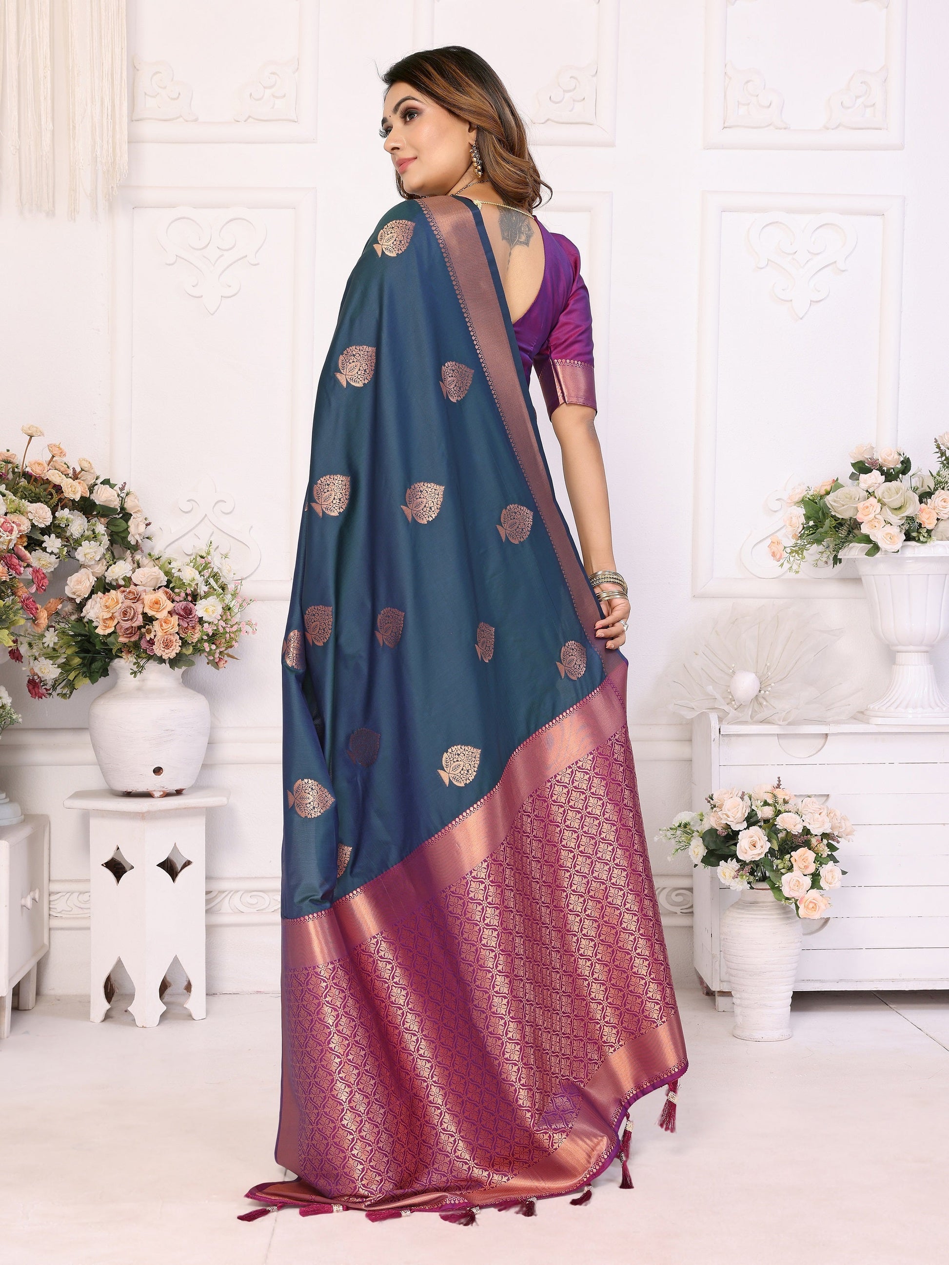 Vedant Vastram Soft Litchi Silk Banarasi Silk Saree - Morpich | Swadesiicart