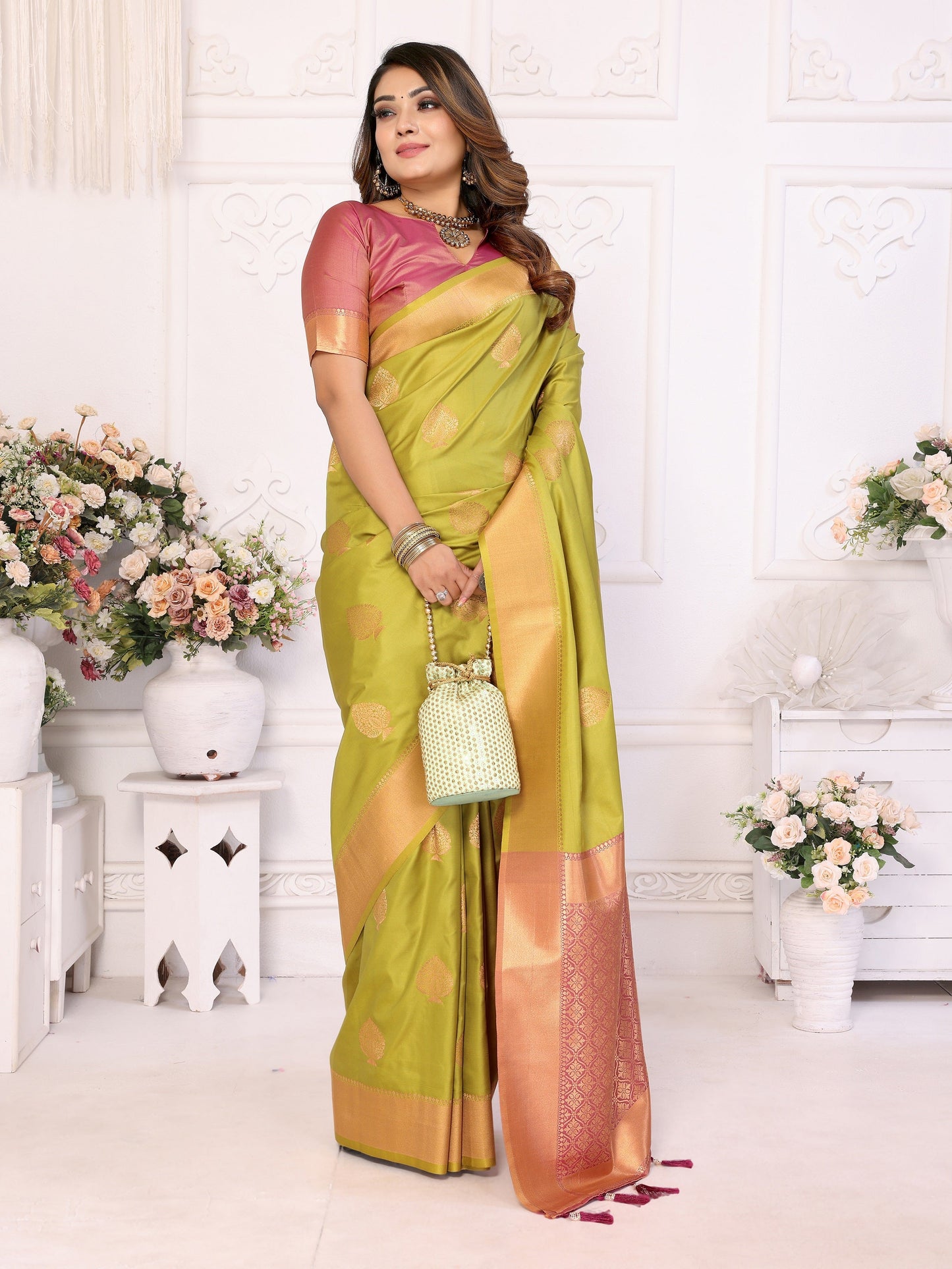 Vedant Vastram Soft Litchi Silk Banarasi Silk Saree - Olive | Swadesiicart