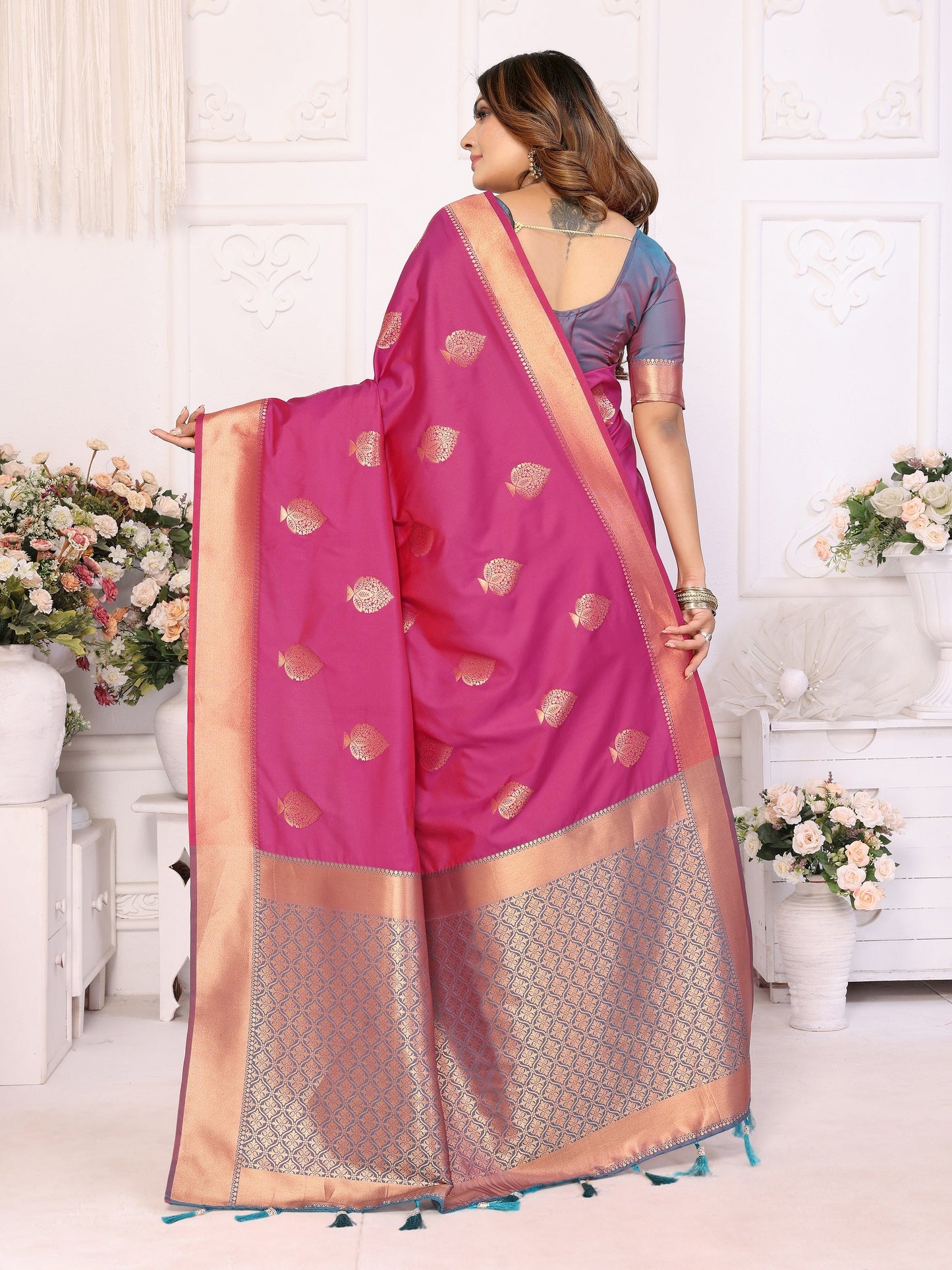 Vedant Vastram Soft Litchi Silk Banarasi Silk Saree - Pink | Swadesiicart