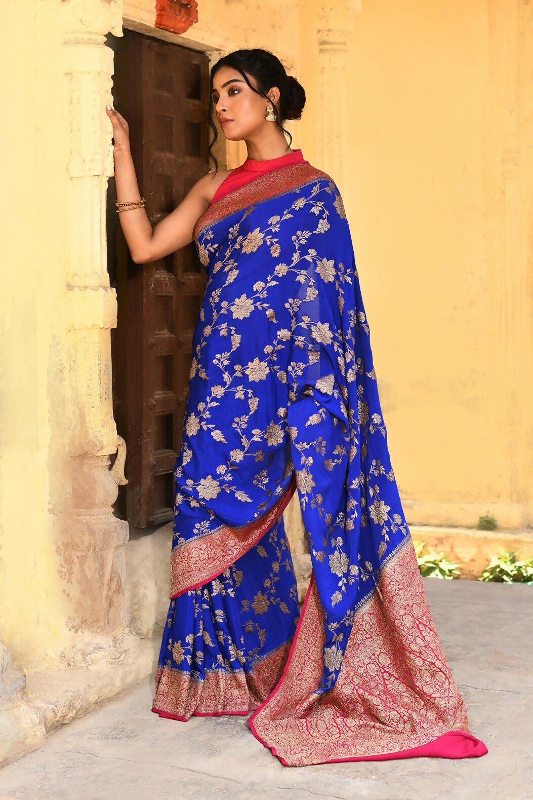 Joban Fashion Ink Blue Crepe Chiffon Pure Handloom Banarasi Silk Saree | Swadesiicart